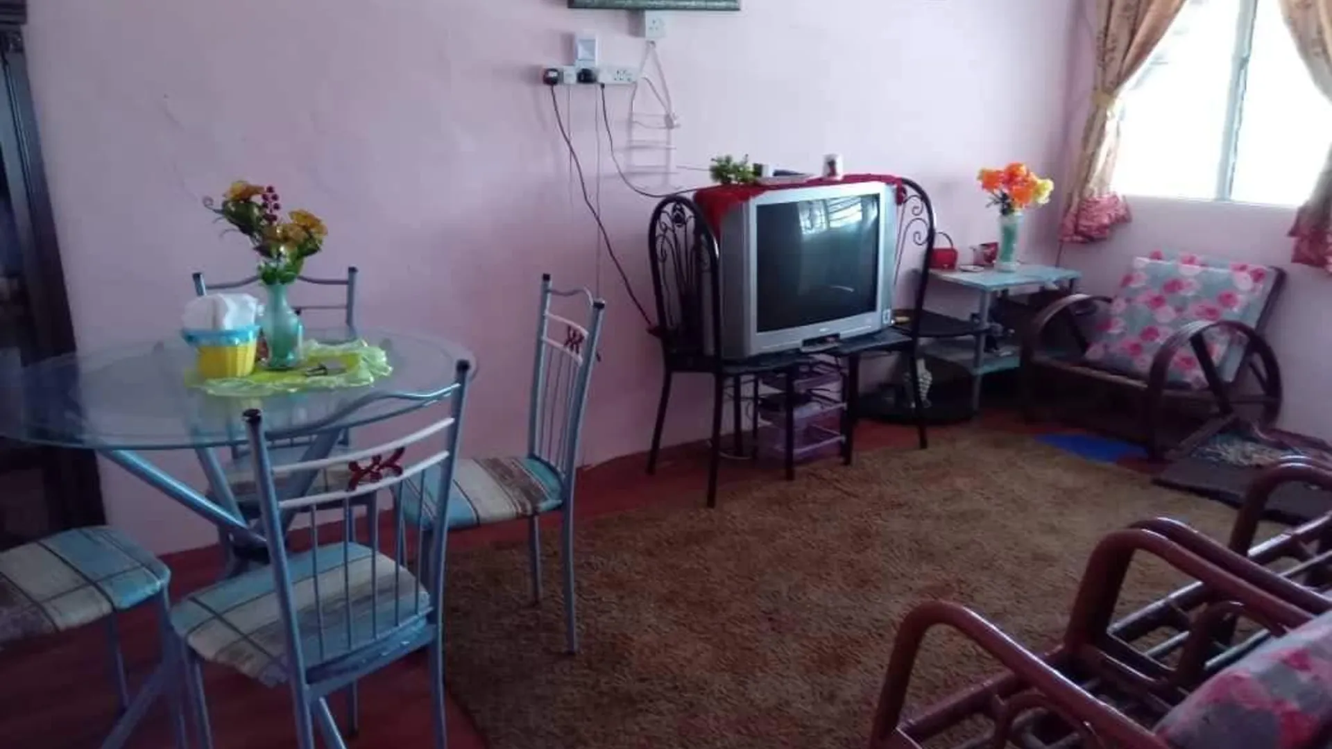 탄종 말림 (페락) 탄종 말림의 프라이빗 하우스 (28m², 침실 2개, 프라이빗 욕실 1개) 2성급 싱글룸 스위트룸