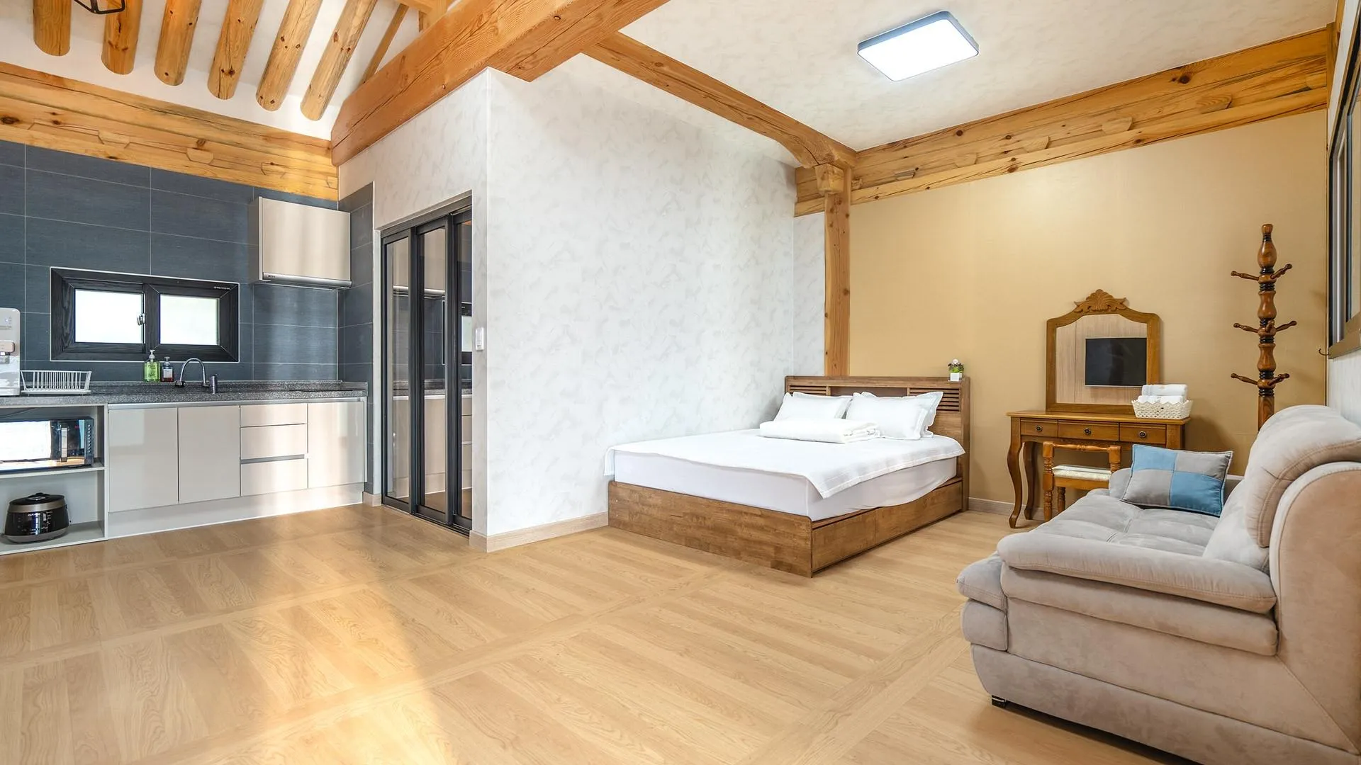 경주 경주 감포 별빛 한옥 애견동반 펜션 3성급 게스트하우스 스위트룸