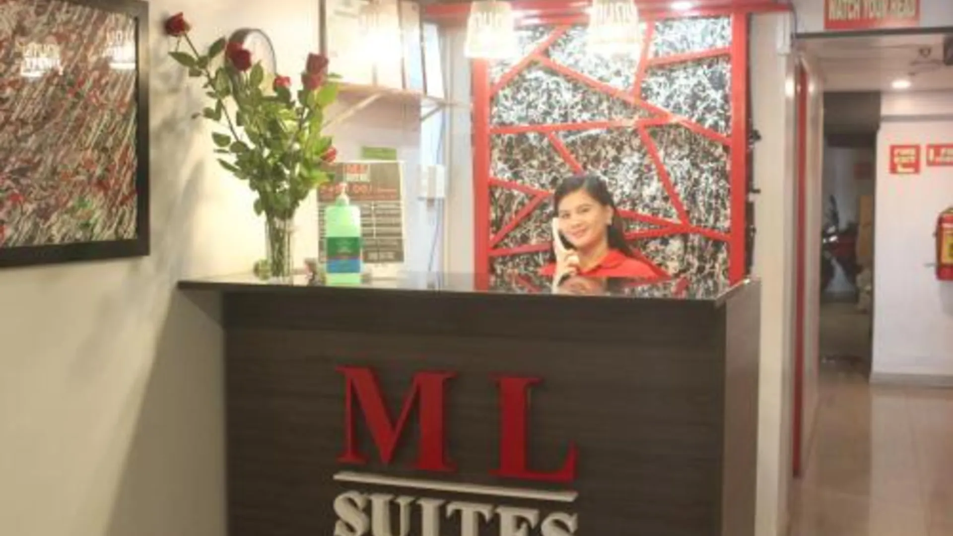 세부 ML 스위트 2성급 호텔 수영장