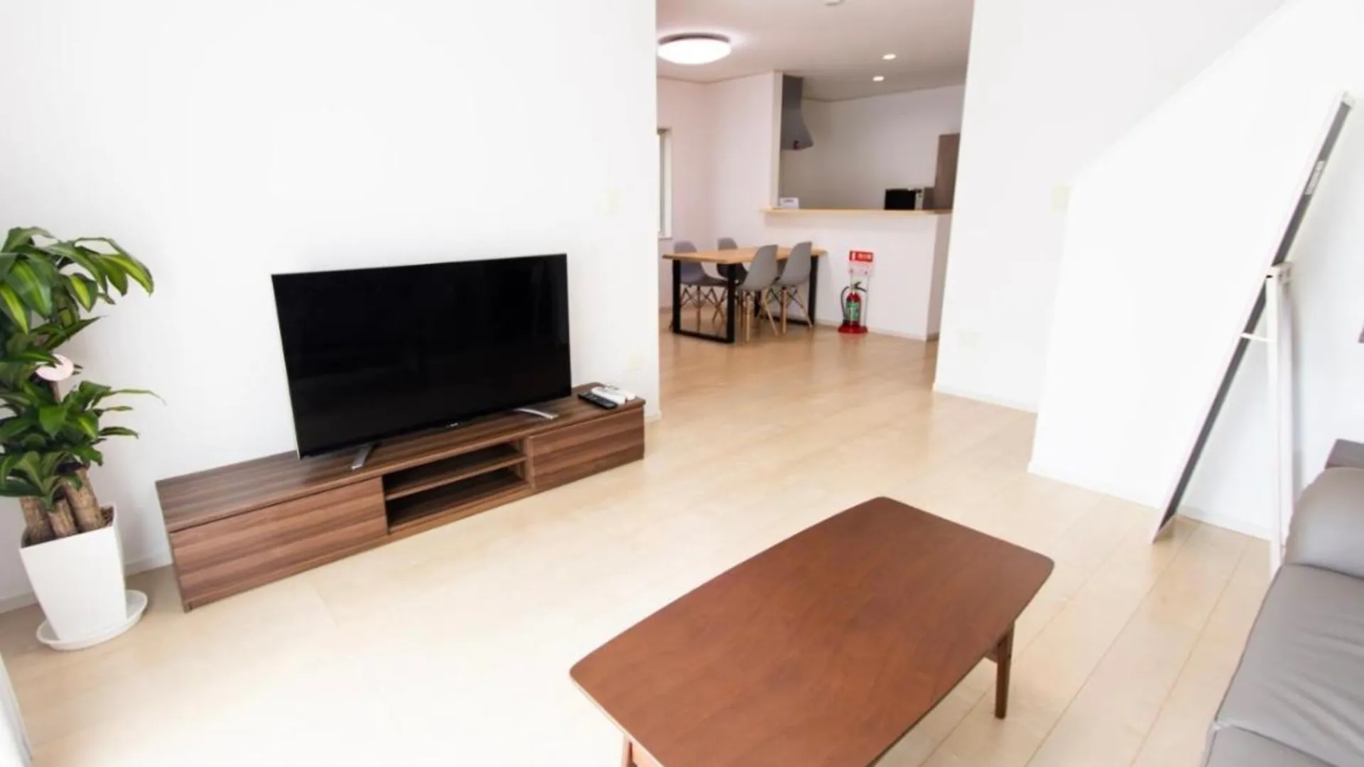 후쿠오카 FUKUNOSOU DAZAIFU 4성급 싱글룸 스위트룸