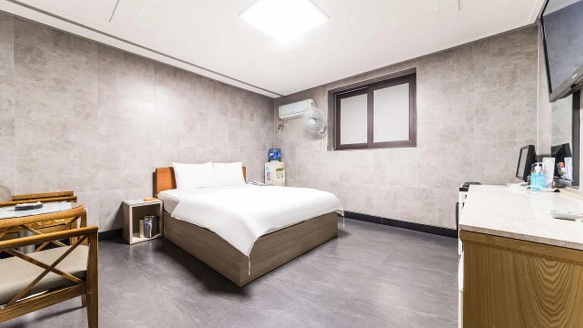 일산 대화 룩소르 호텔