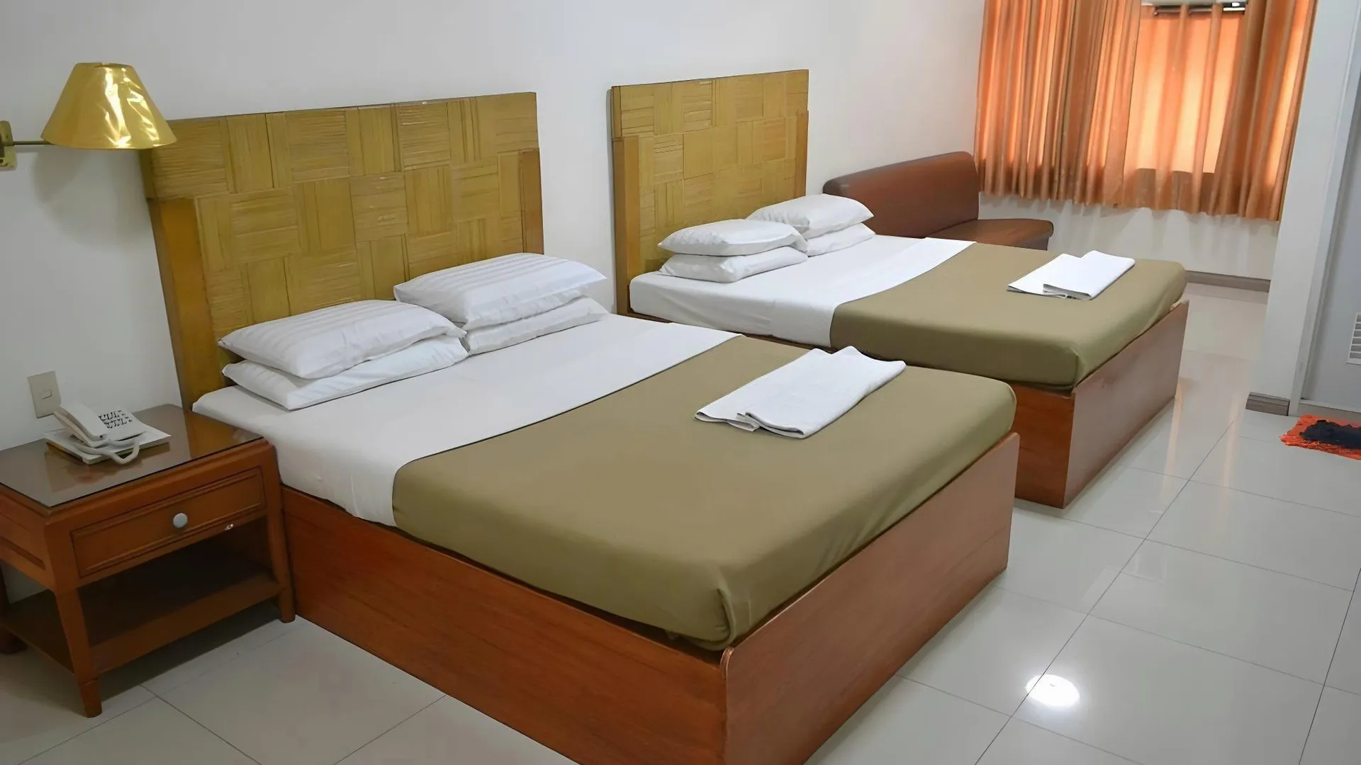 세부 세부뷰 투어리스트 인 2성급 호텔 스위트룸