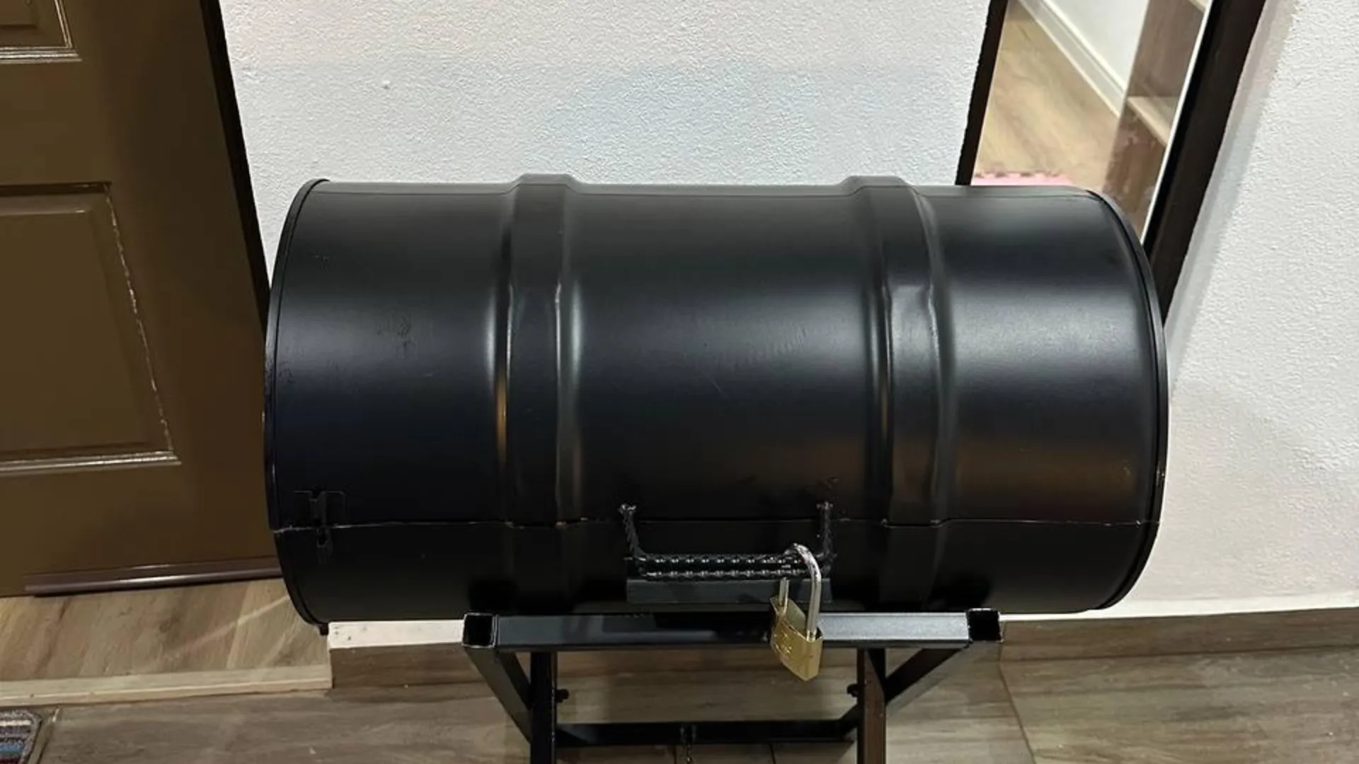 말라카 바투 베렌담의 프라이빗 하우스 (m², 침실 3개, 프라이빗 욕실 2개) 4성급 게스트하우스 전망