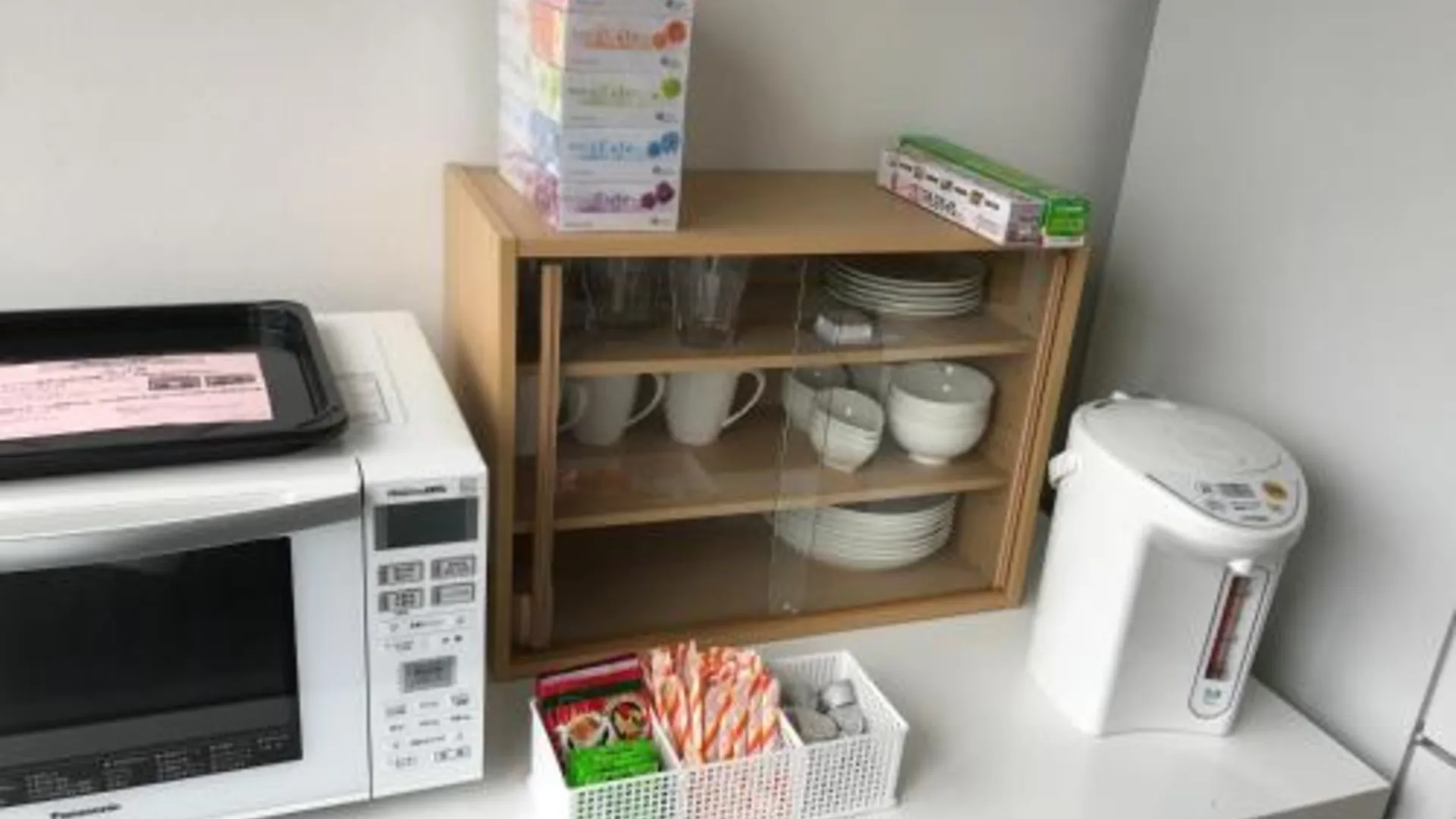 오키나와 본섬 미하막 3성급 게스트하우스 스위트룸