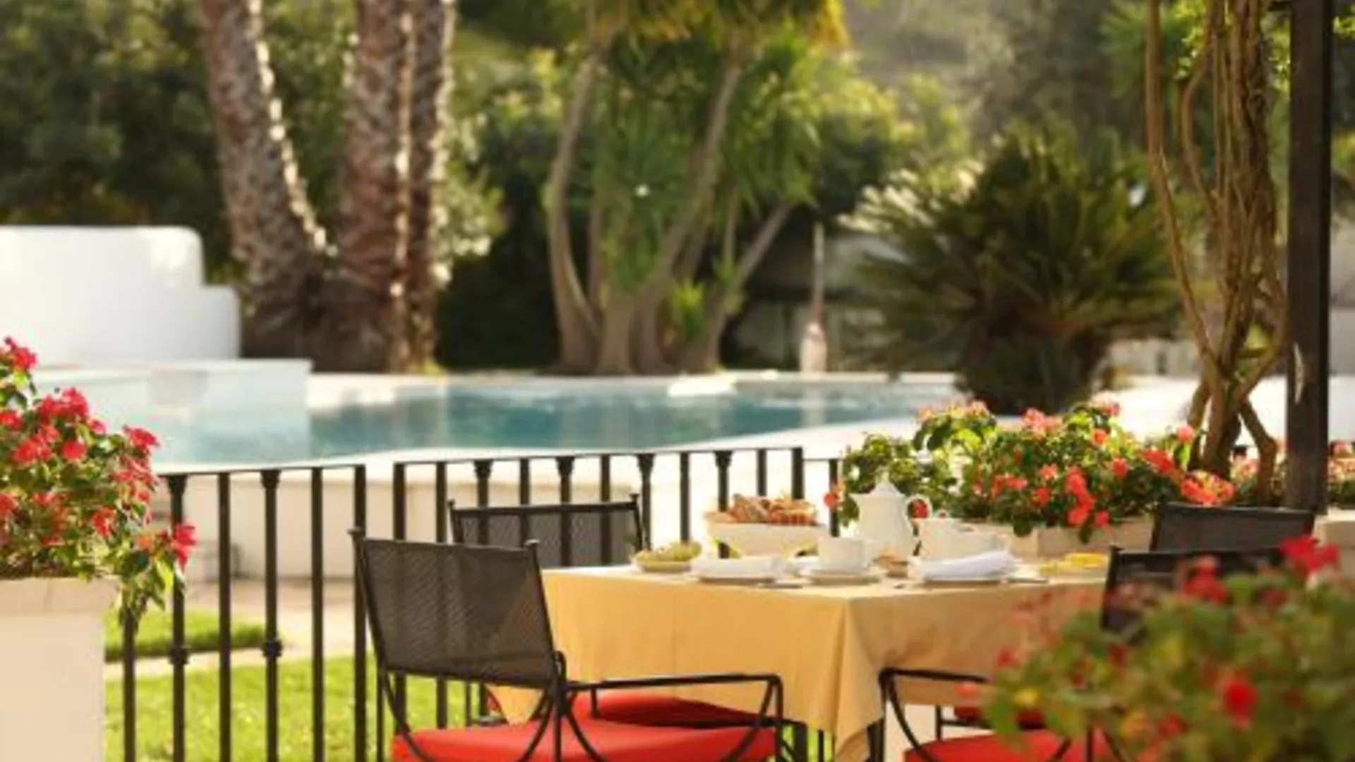 에스트레모즈 파테우 두스 솔라르스 참 호텔 4성급 호텔 부대시설