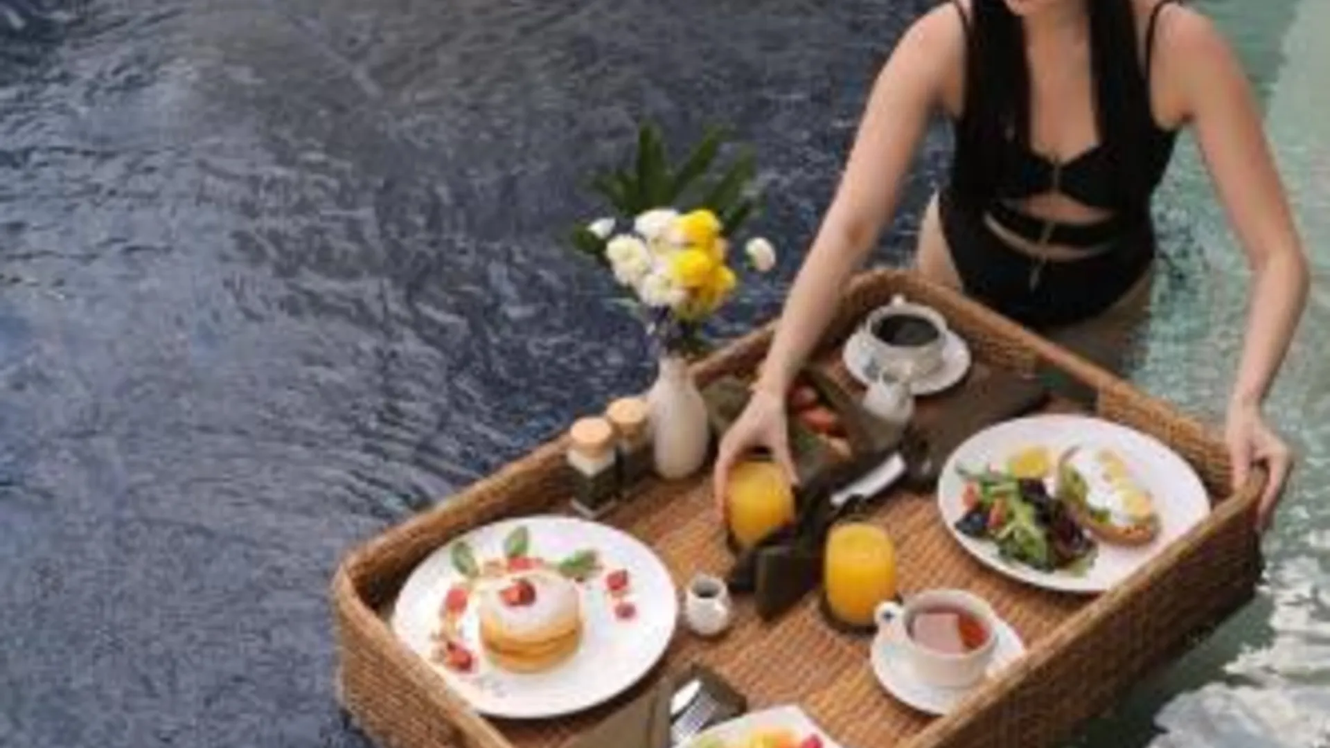 발리 더 스미냑 스위트 프라이빗 빌라 5성급 호텔 객실