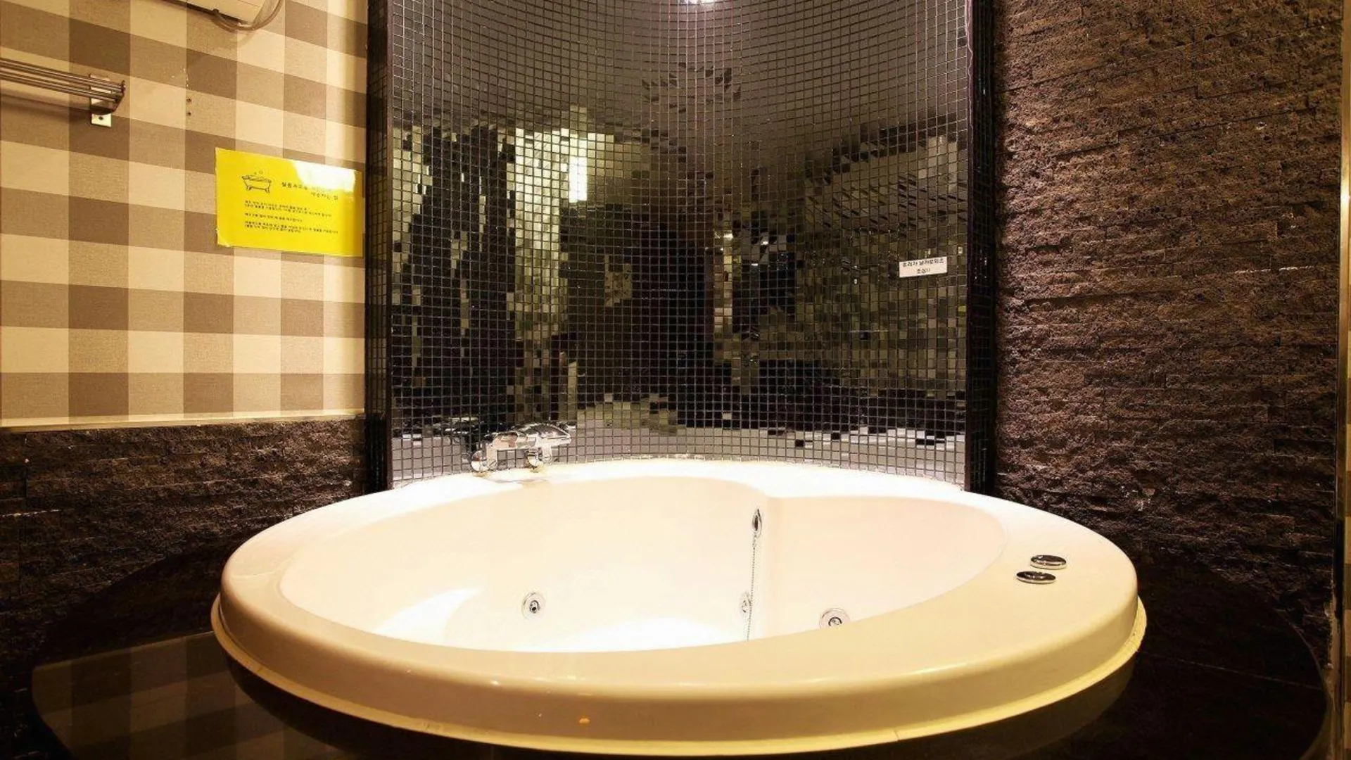 서울 ZIP 호텔 2성급 호텔 스위트룸