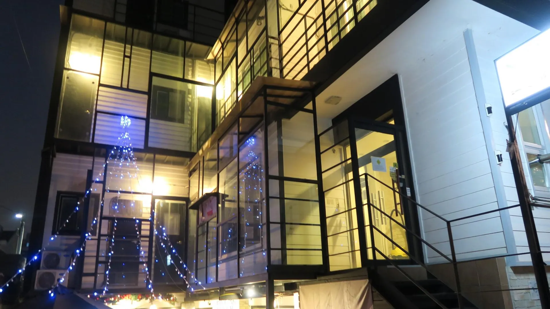 서울 이노 호스텔 앤 펍라운지 홍대 1성급 호텔 로비