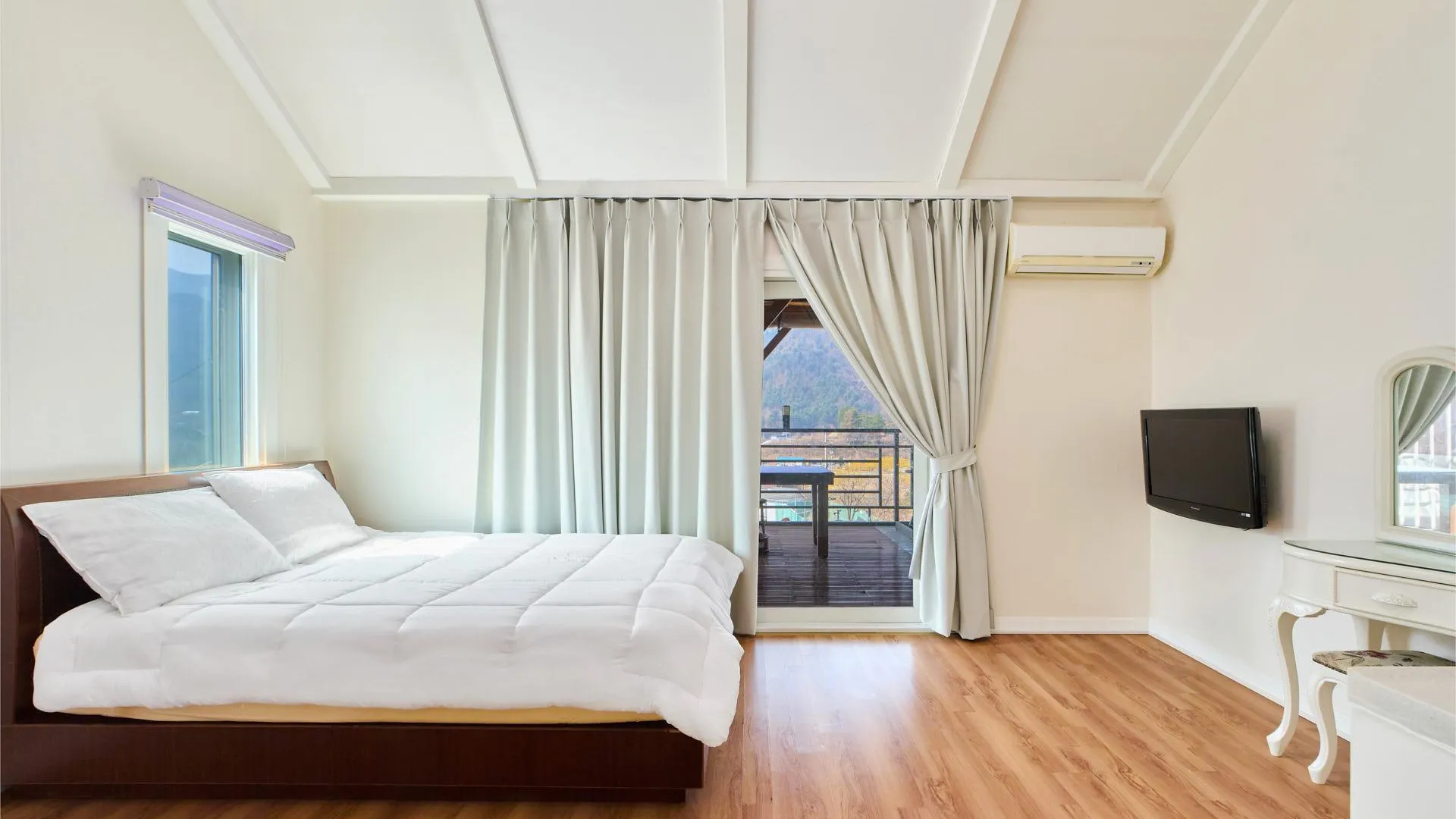 가평 가평 언덕위에푸른집펜션 3성급 게스트하우스 스위트룸