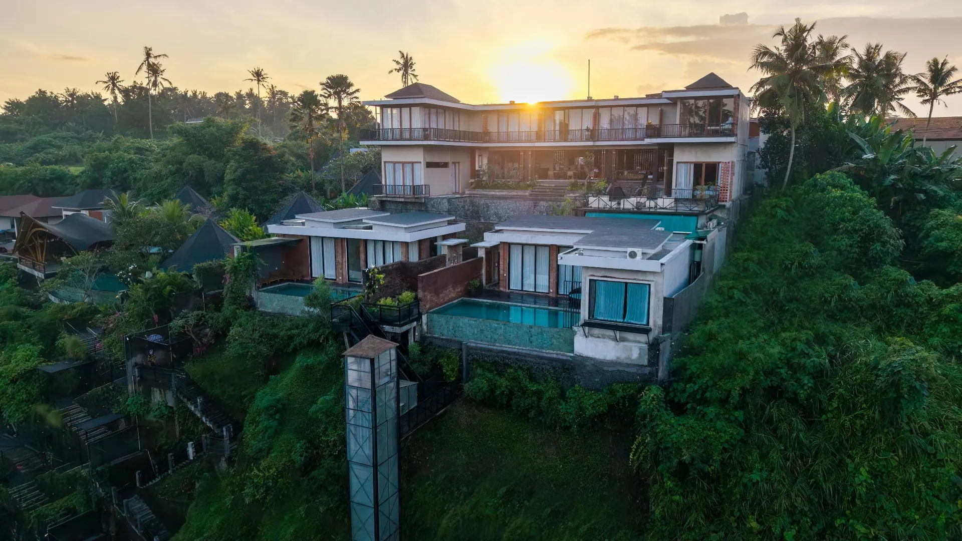 발리 라왕칼라 리조트 우붓 5성급 호텔 객실