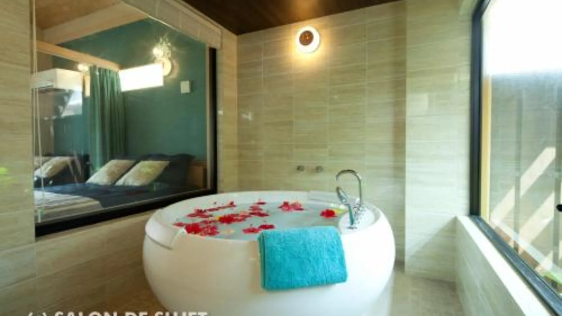 오키나와 본섬 Bougain Terrace Resort Ta-chi House 4성급 게스트하우스 로비