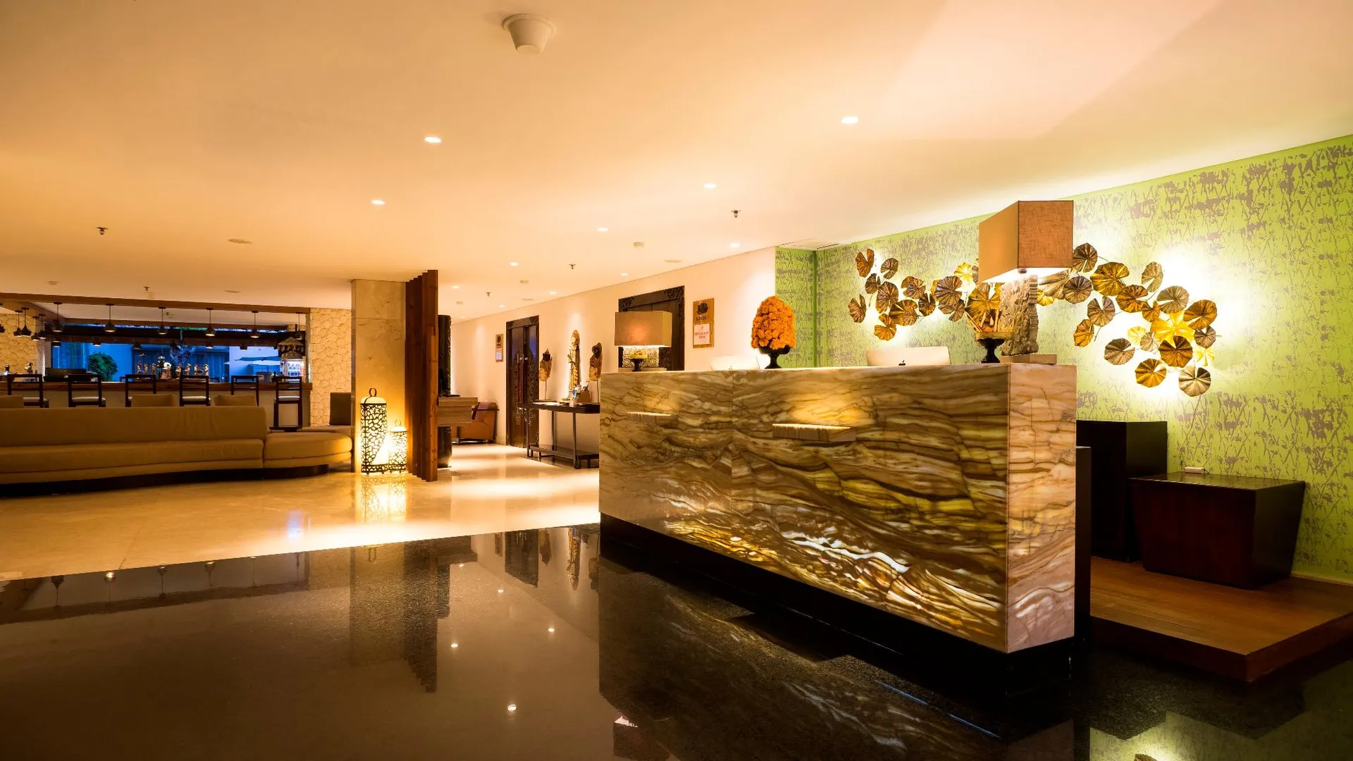 발리 디프리마호텔 페티텐겟 스미냑 4성급 호텔 수영장