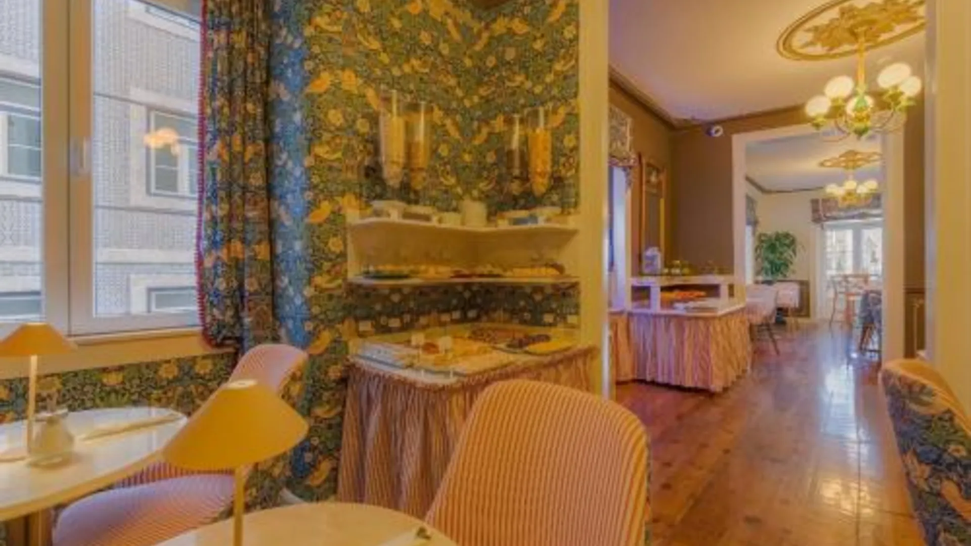 리스본 솔라르 두스 포에타스 3성급 호텔 레스토랑