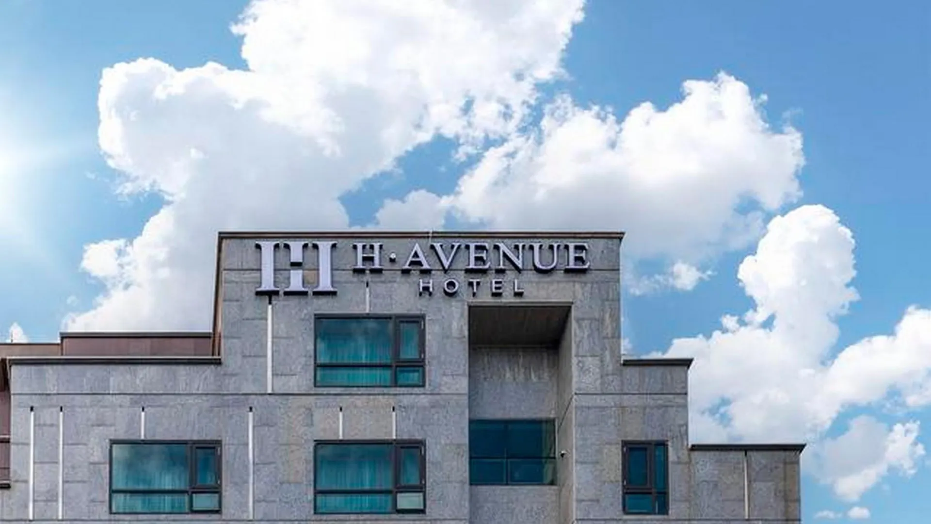 울산 에이치 에비뉴 울산 삼산점 호텔 스위트룸