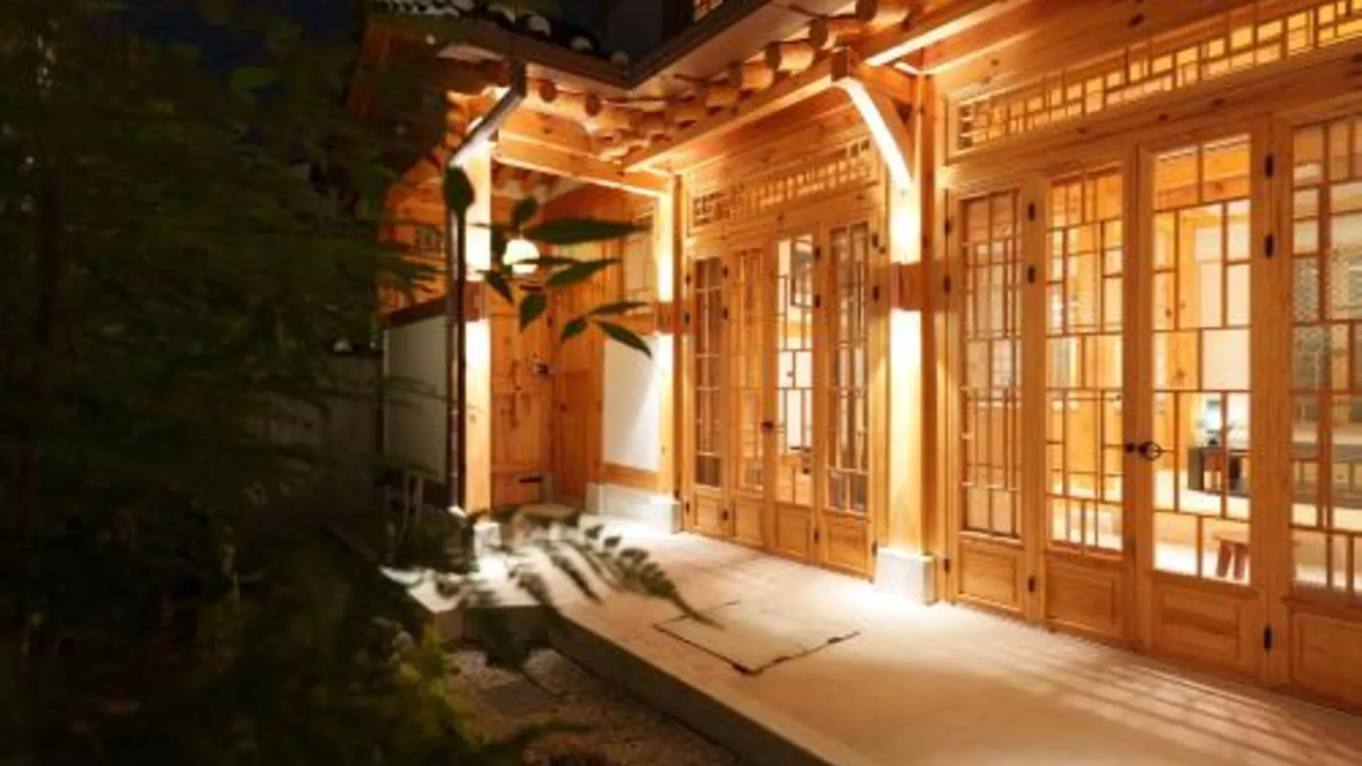 서울 AWIK 한옥스테이 호텔 외관