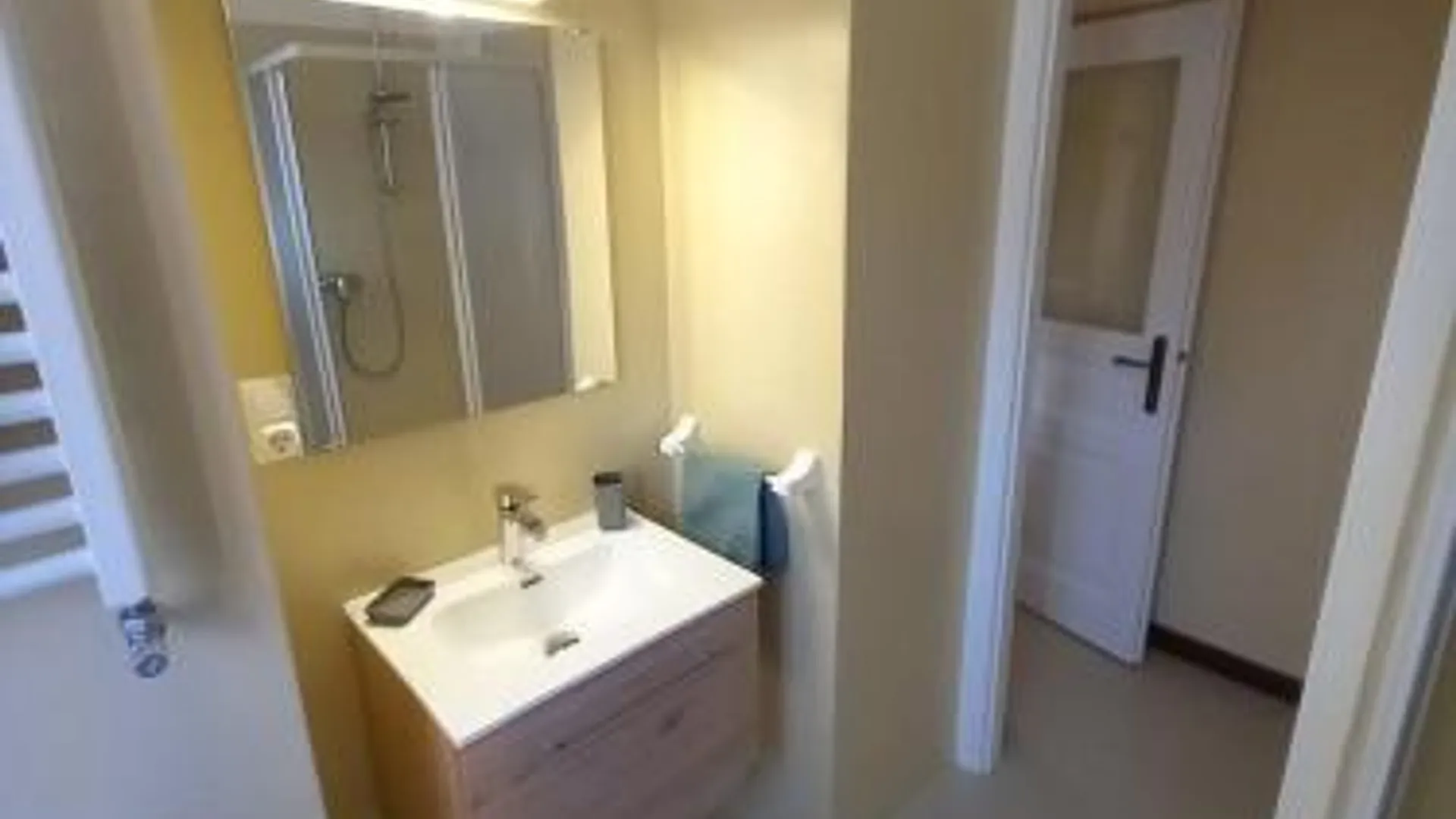 산타 마리아 마지오레 Appartamento Sophie LT 3성급 싱글룸 스위트룸