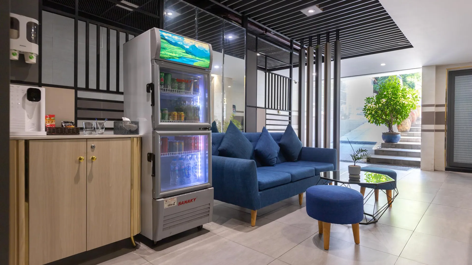 호치민 빈 빈 호텔 7 1성급 호텔 외관