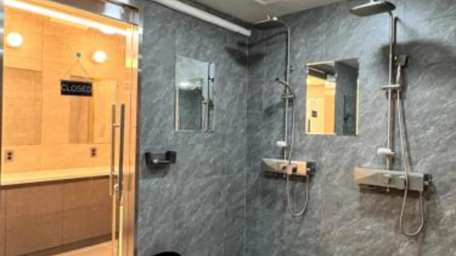 서울 블루닷 포쉬텔 명동 3성급 호텔 스위트룸