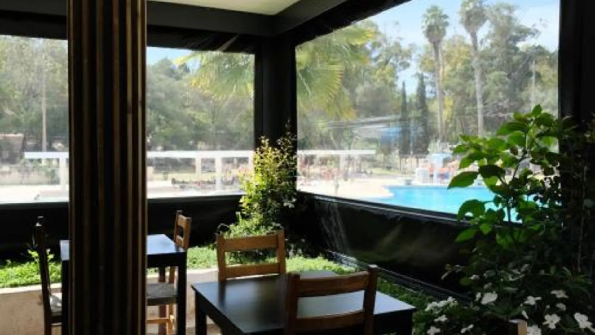 리스본 리스보아 방갈로 1성급 게스트하우스 레스토랑