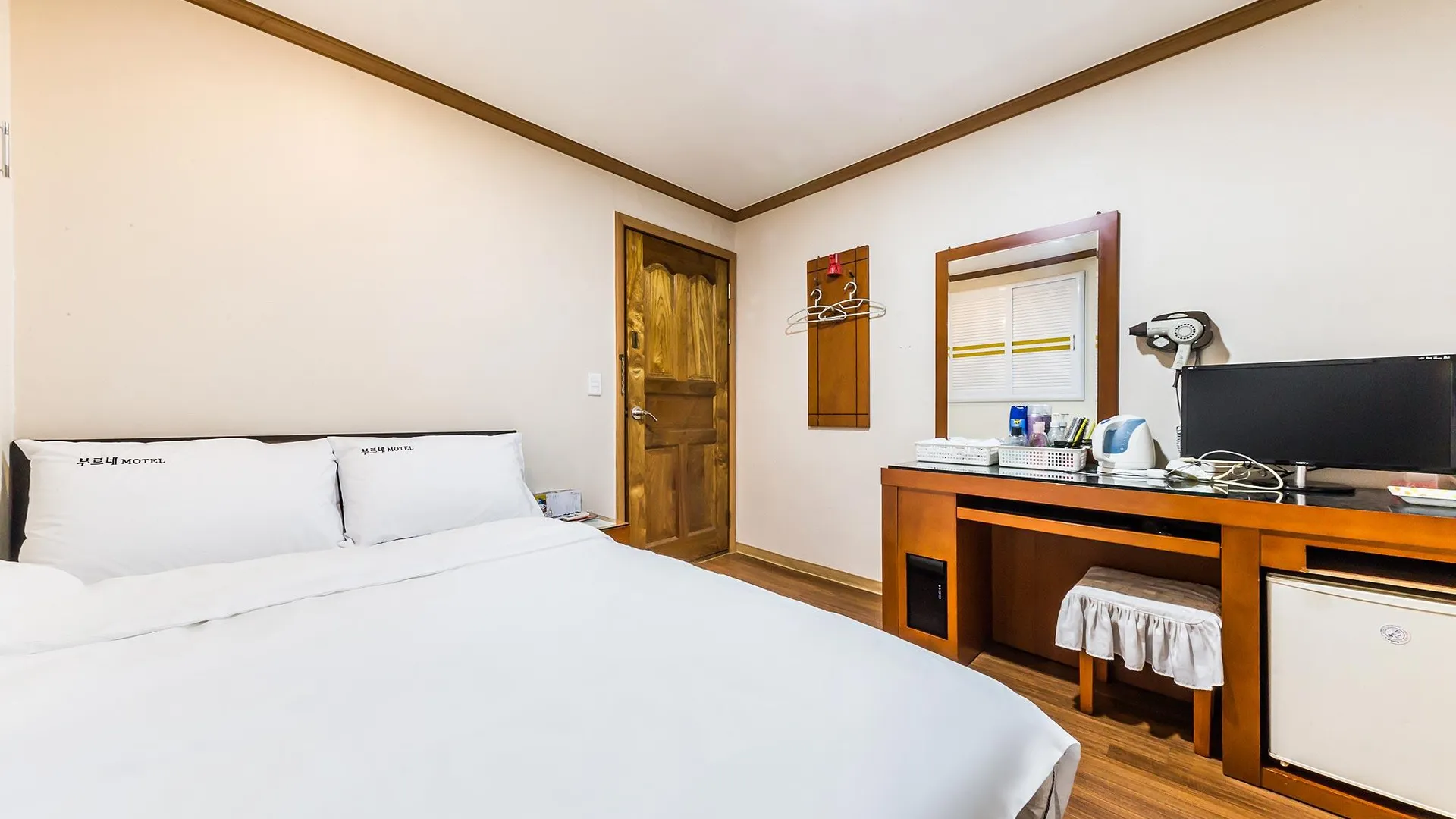 서울 왕십리 부르네 1성급 호텔 스위트룸