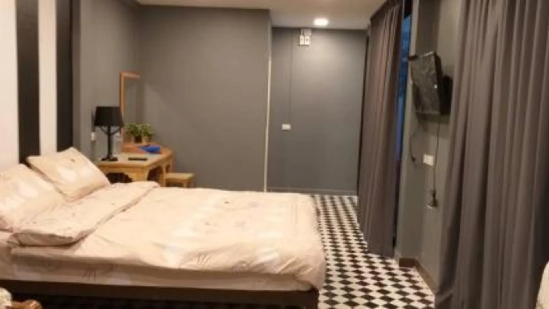 방콕 벤자마스 호스텔 2성급 호텔 스위트룸