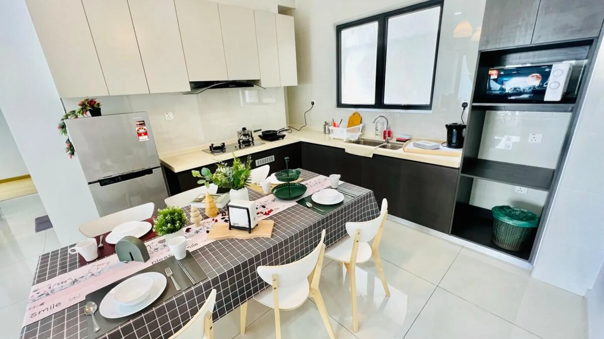 조호바루 / 조호르바루 당가베이의 프라이빗 하우스 (100m², 침실 3개, 프라이빗 욕실 3개) 3성급 싱글룸 수영장