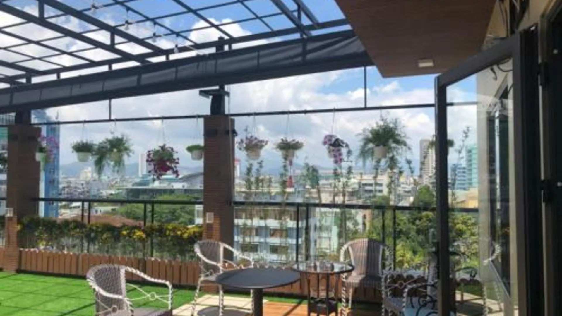 다낭 안 응우옛 호텔 다낭 호텔 외관