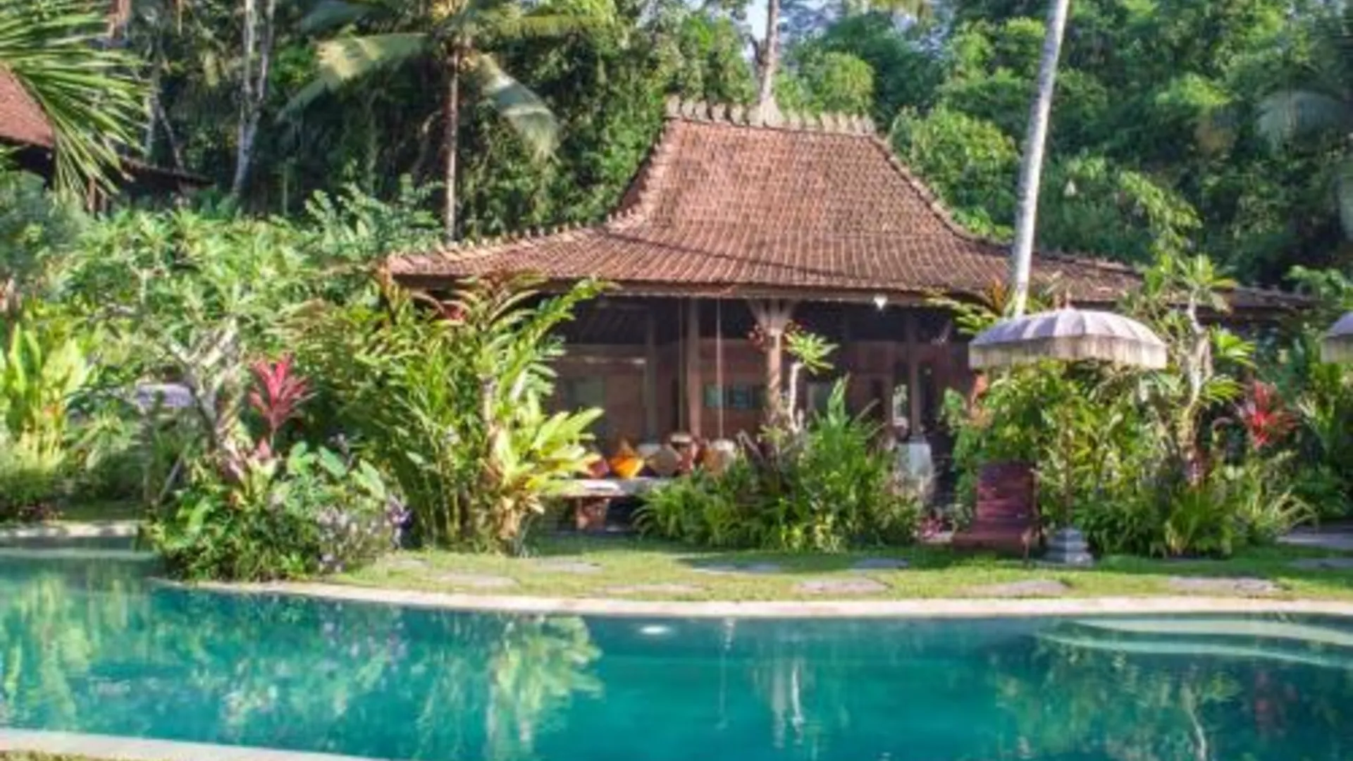 발리 Villa Mahadevi 2 Ubud Jungle Retreat Joglo 4성급 싱글룸 객실