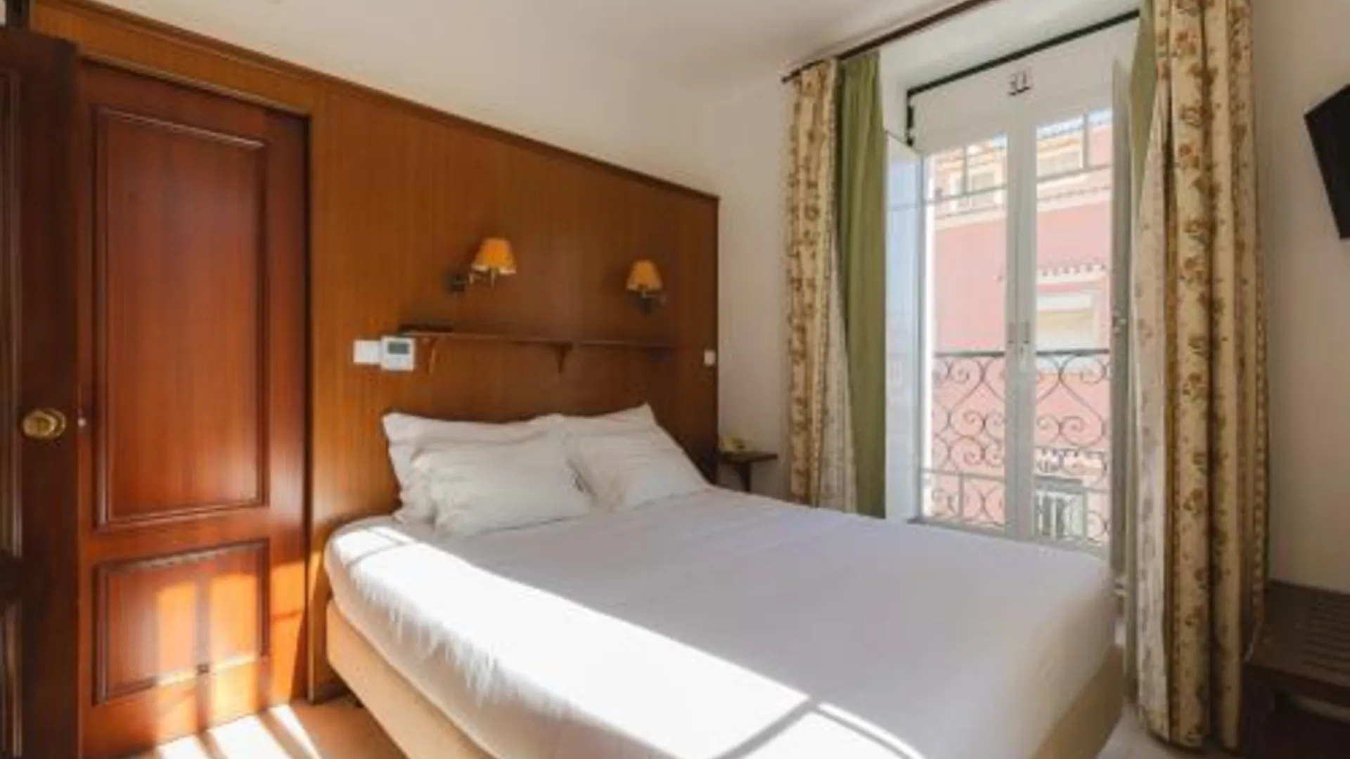 빌라 레알 데 산토 안토니오 Villa Marquez 3성급 호텔 스위트룸