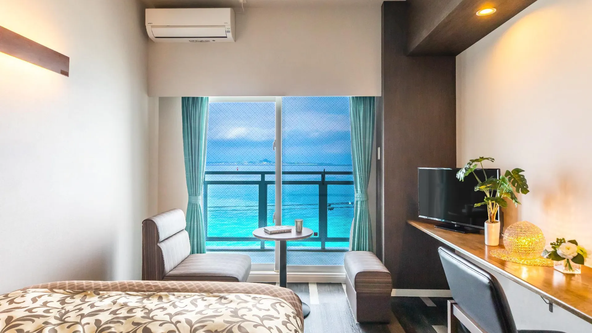 오키나와 본섬 호텔 미스터긴조 인 모토부 오션 테라스 2성급 호텔 스위트룸