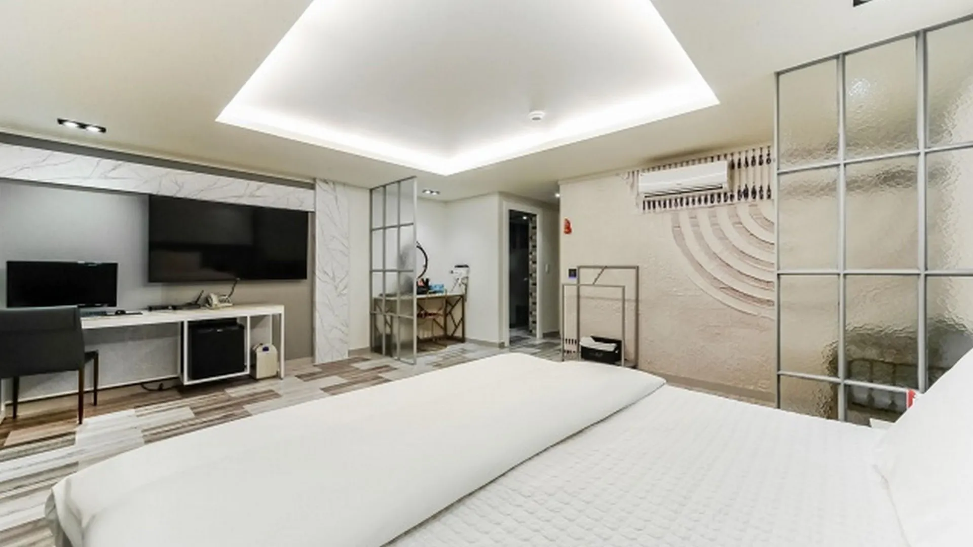 울산 울산 삼산 테라 9 2성급 호텔 스위트룸