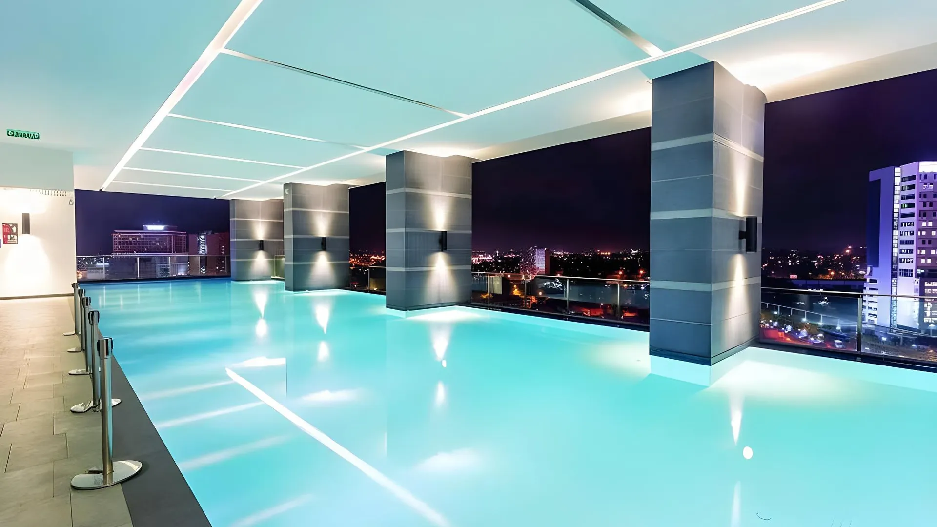 말라카 말라카 시내의 아파트먼트 (1232m², 침실 3개, 프라이빗 욕실 2개) 5성급 싱글룸 로비