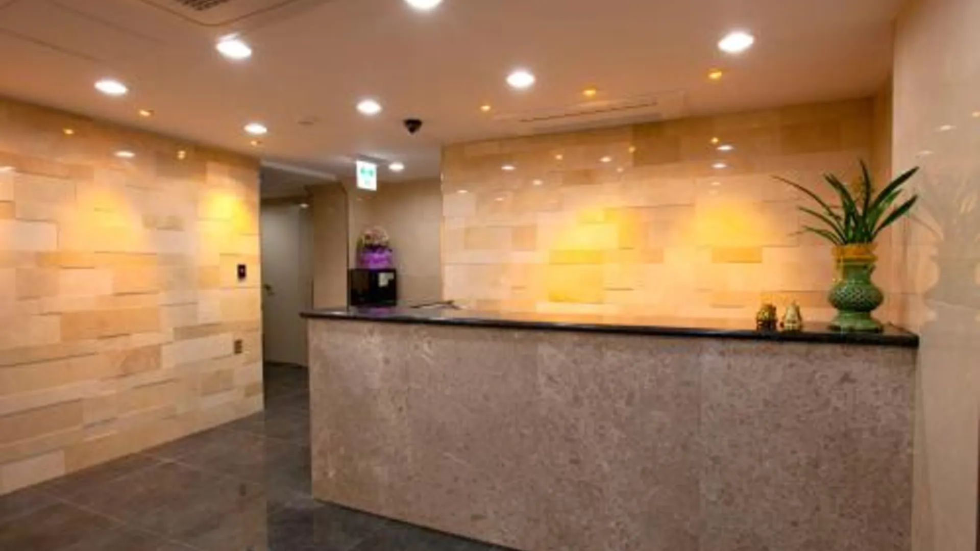 서울 굿스테이 호텔 대우인 2성급 호텔 수영장