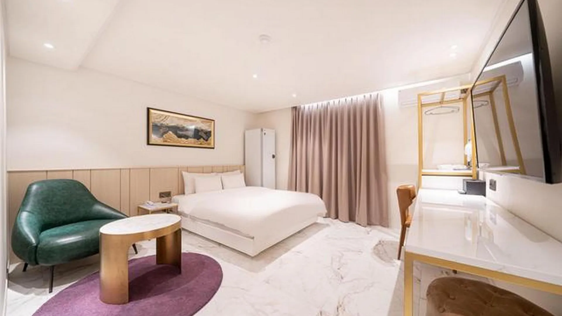 전주 전주 서신동 호텔 아지트 3성급 호텔 객실