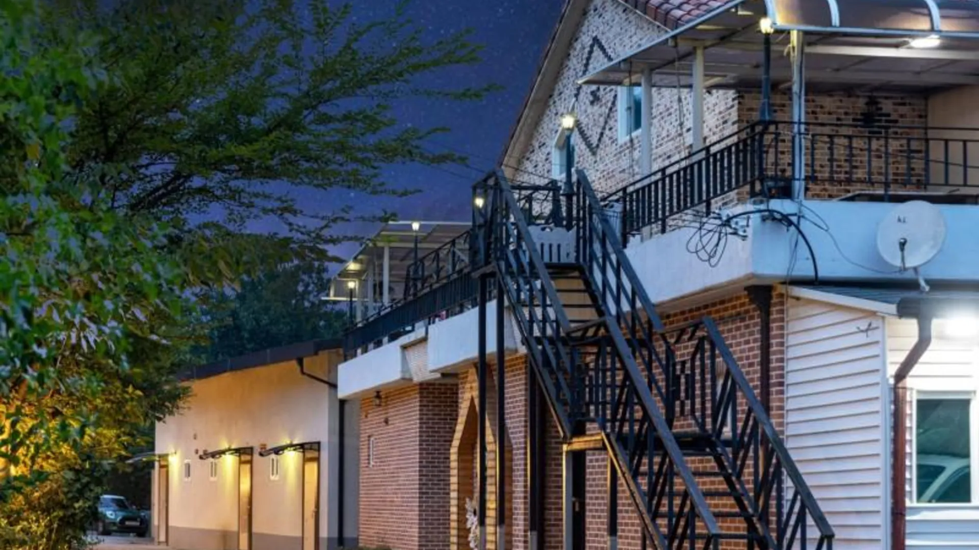 가평 가평 퍼니멍멍갤럭시하우스점 2성급 게스트하우스 외관