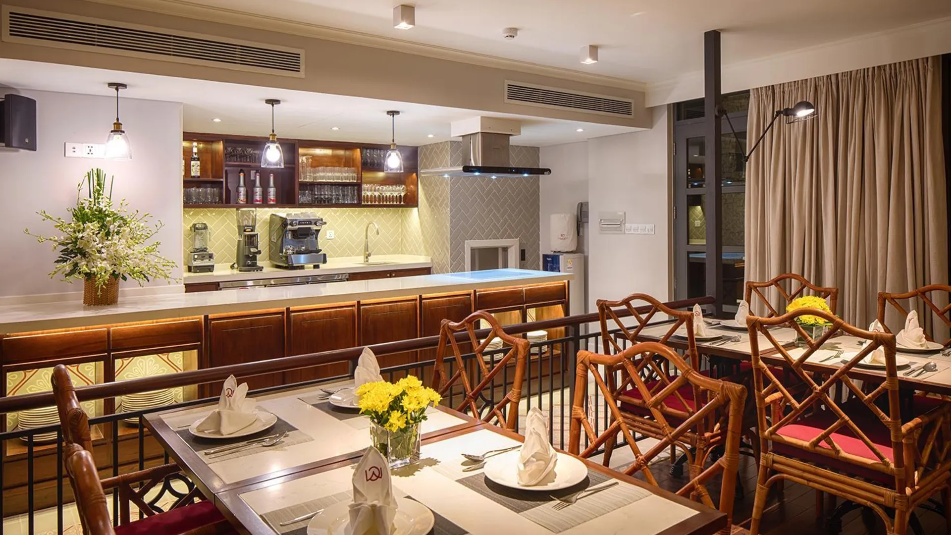 호치민 메종 드 카밀 부티크 호텔 4성급 호텔 레스토랑