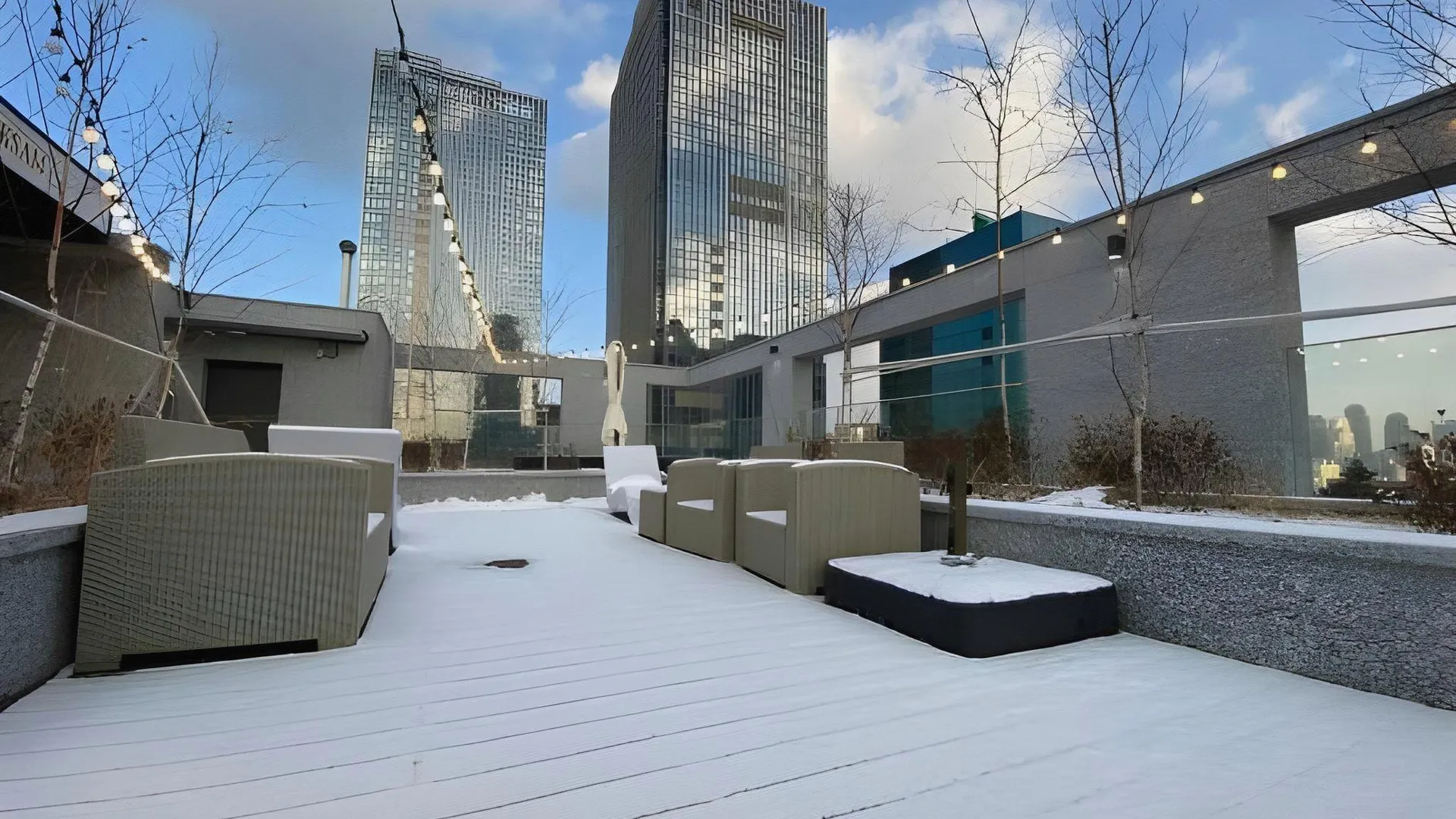 서울 호텔 더 디자이너스 LYJ 스위트 역삼 4성급 호텔 수영장