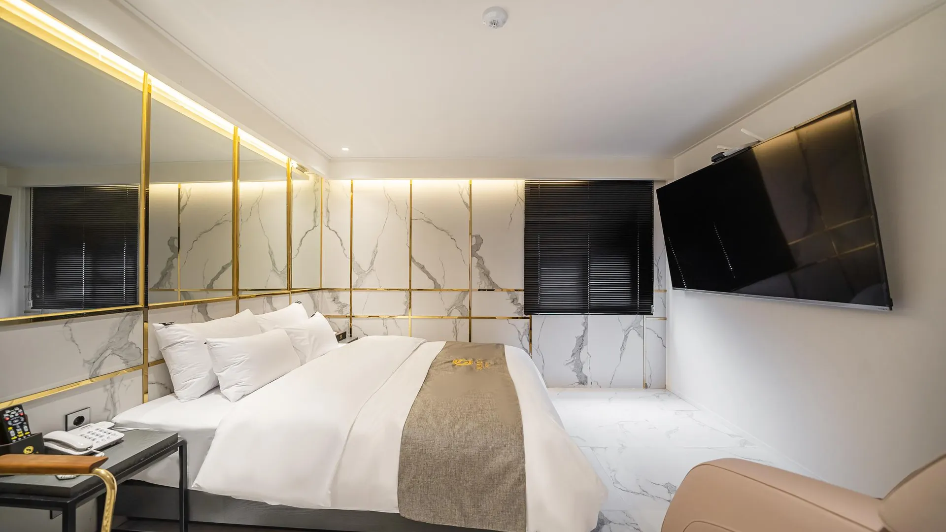 시흥 월곶 에비뉴 S 호텔 스위트룸