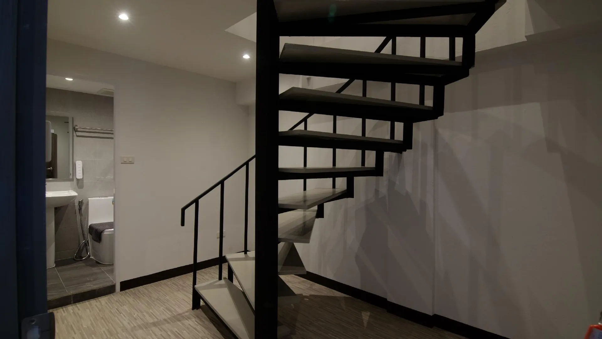 방콕 슬립 위드 미 방콕 - BTS 프라카농 2성급 호텔 레스토랑