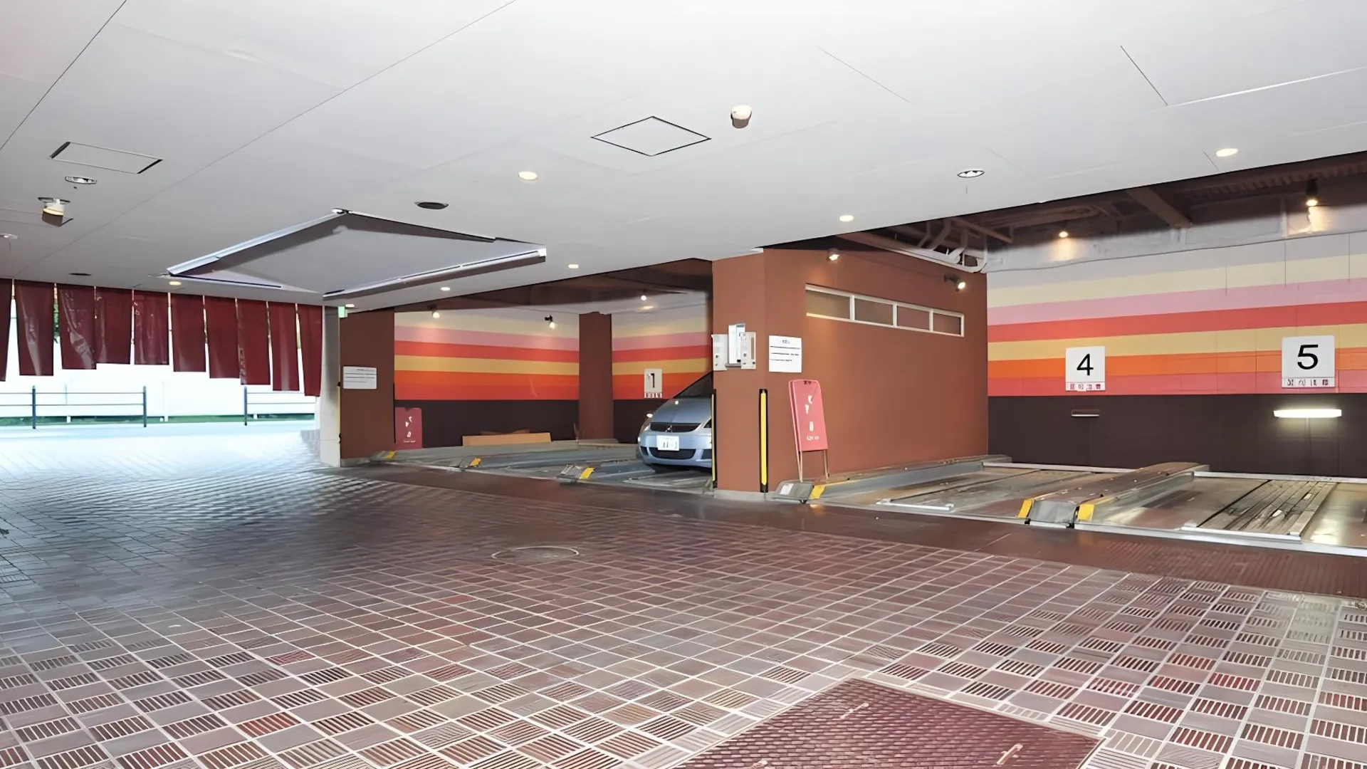 오사카 로즈립스 츠루하시 (성인 전용) 5성급 호텔 수영장