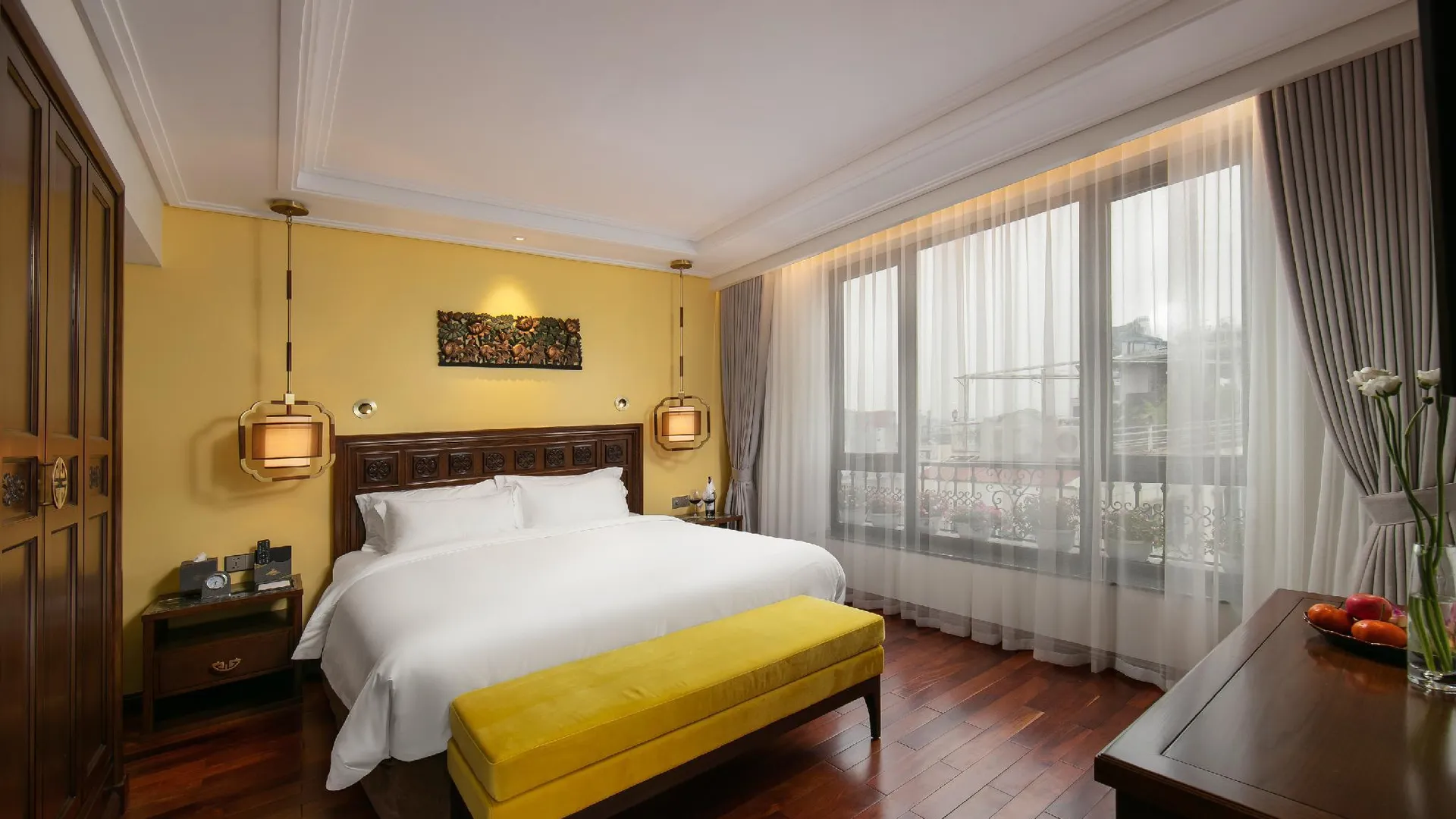 하노이 루시앙 하노이 레이크사이드 호텔 앤 루프탑 5성급 호텔 스위트룸