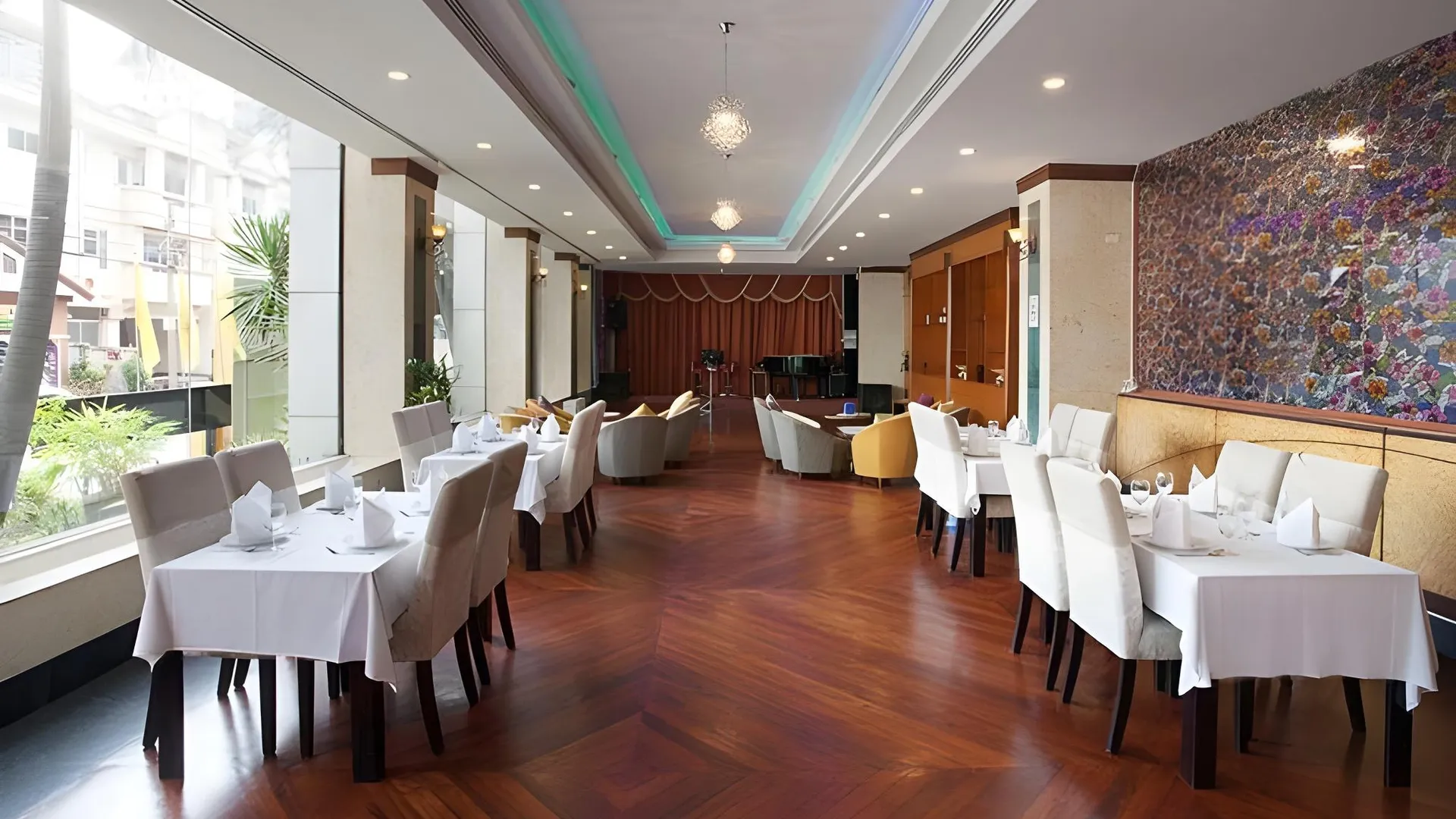 방콕 서밋 파빌리온 호텔 4성급 호텔 외관