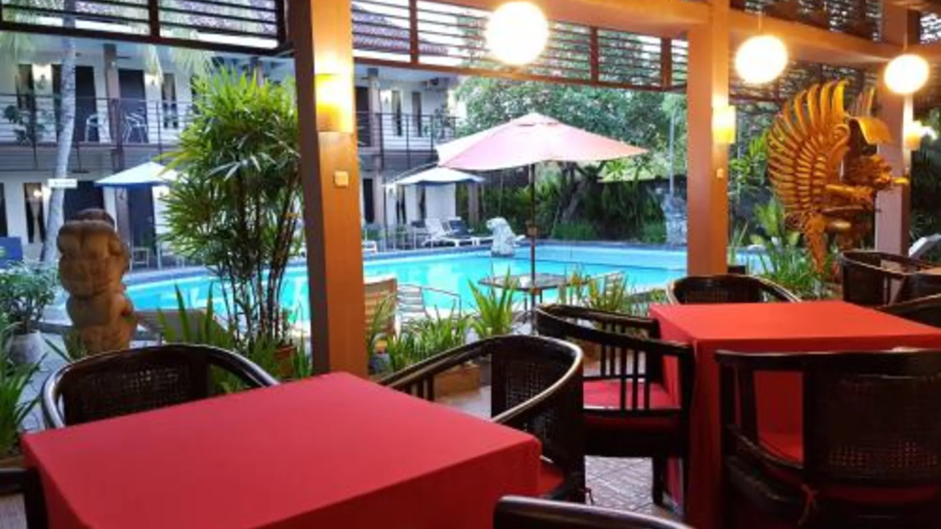 발리 사누르 아궁 호텔 3성급 호텔 외관