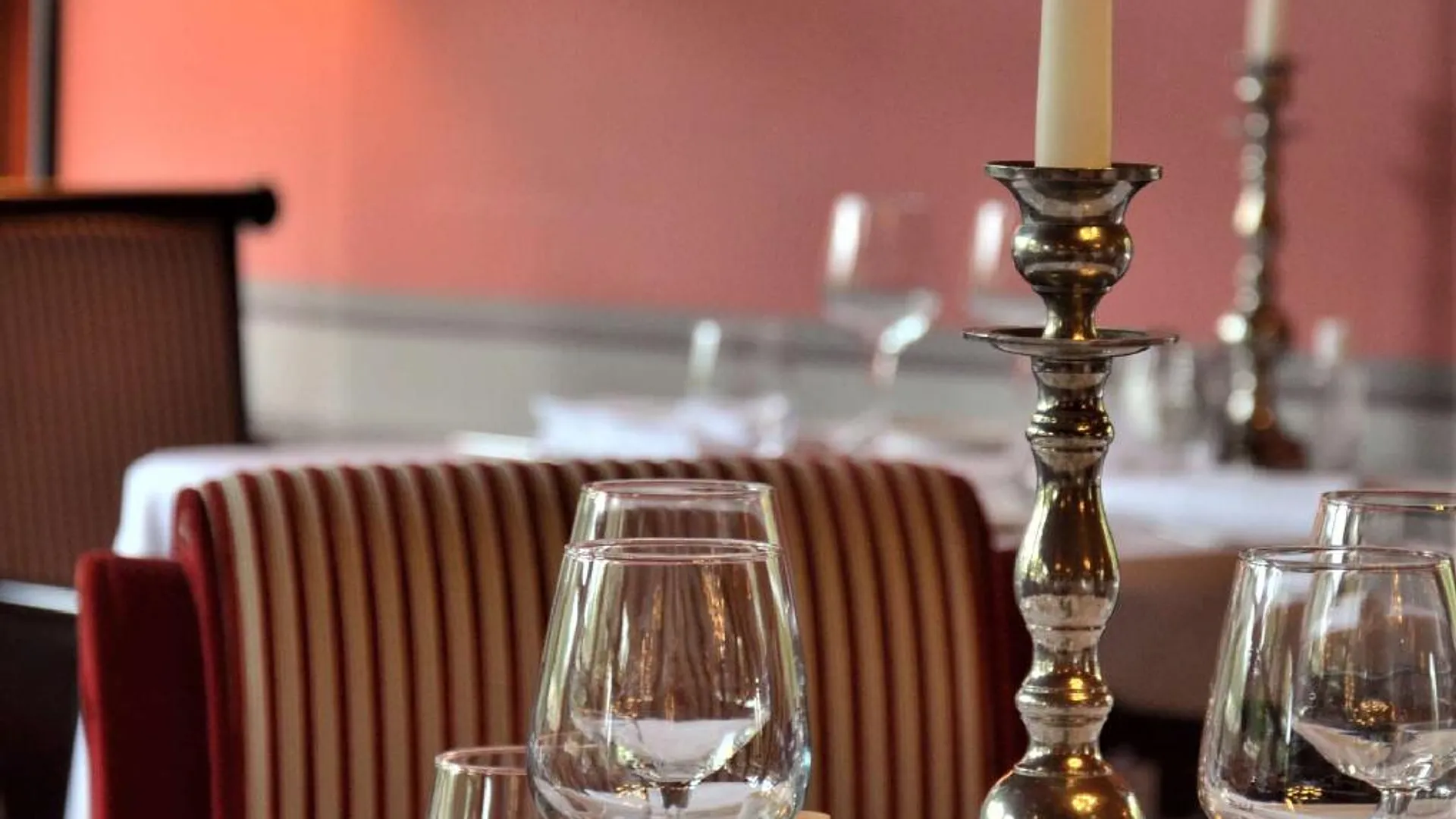 루얼 말메이슨 Le Fruit Défendu 3성급 호텔 전망