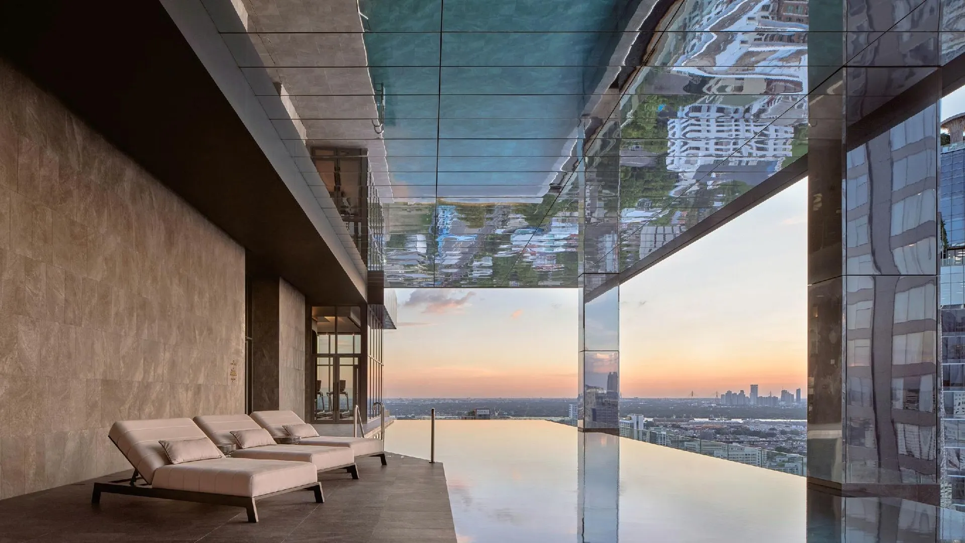 방콕 Intercontinental Bangkok Sukhumvit 호텔 외관