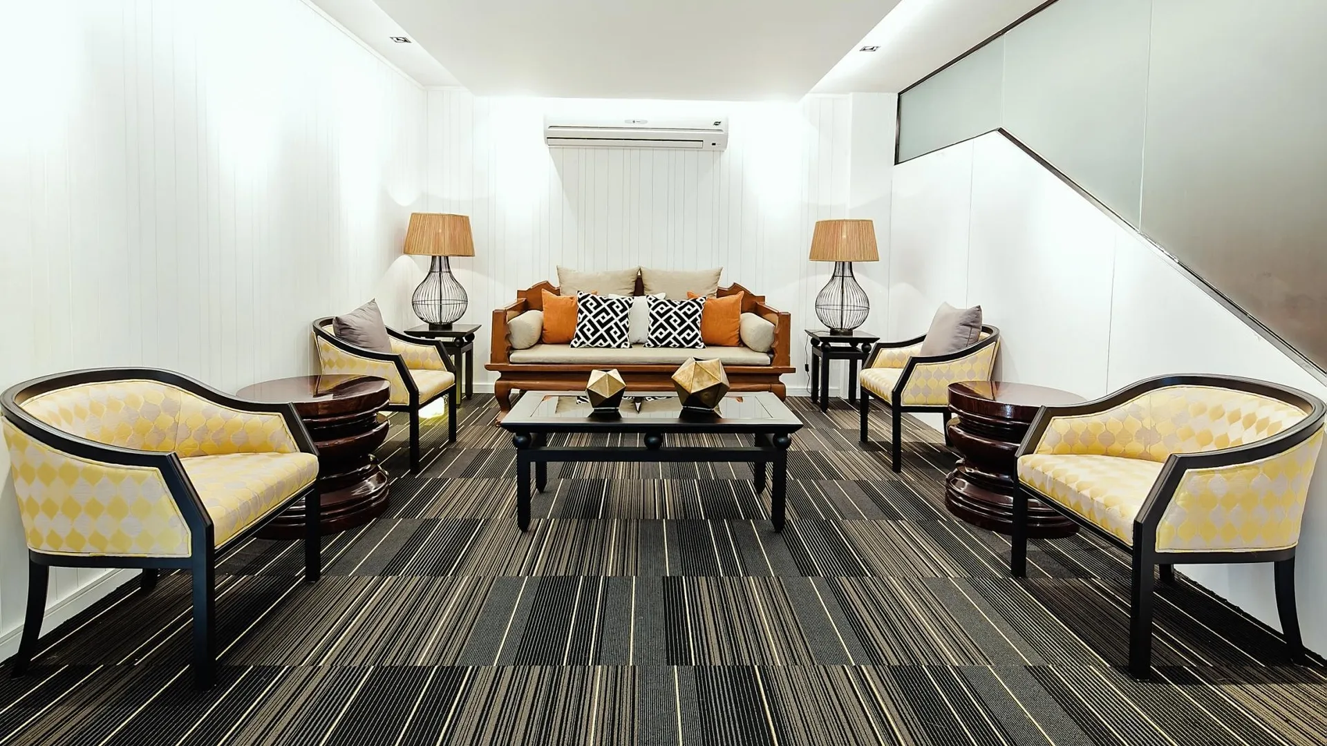 방콕 쓰리 수쿰빗 호텔 3성급 호텔 외관