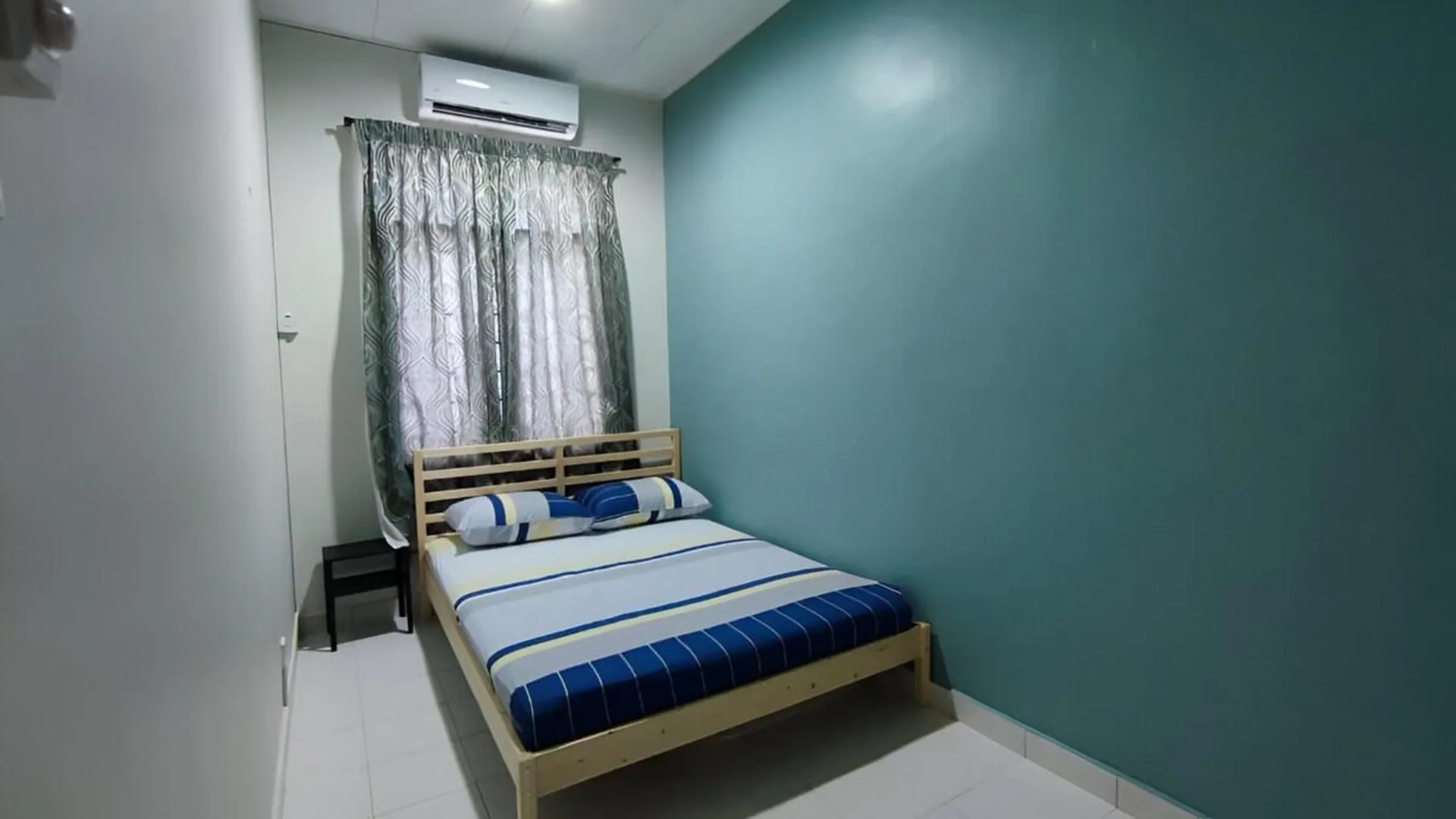 말라카 바투 베렌담의 프라이빗 하우스 (m², 침실 3개, 프라이빗 욕실 2개) 2성급 싱글룸 객실