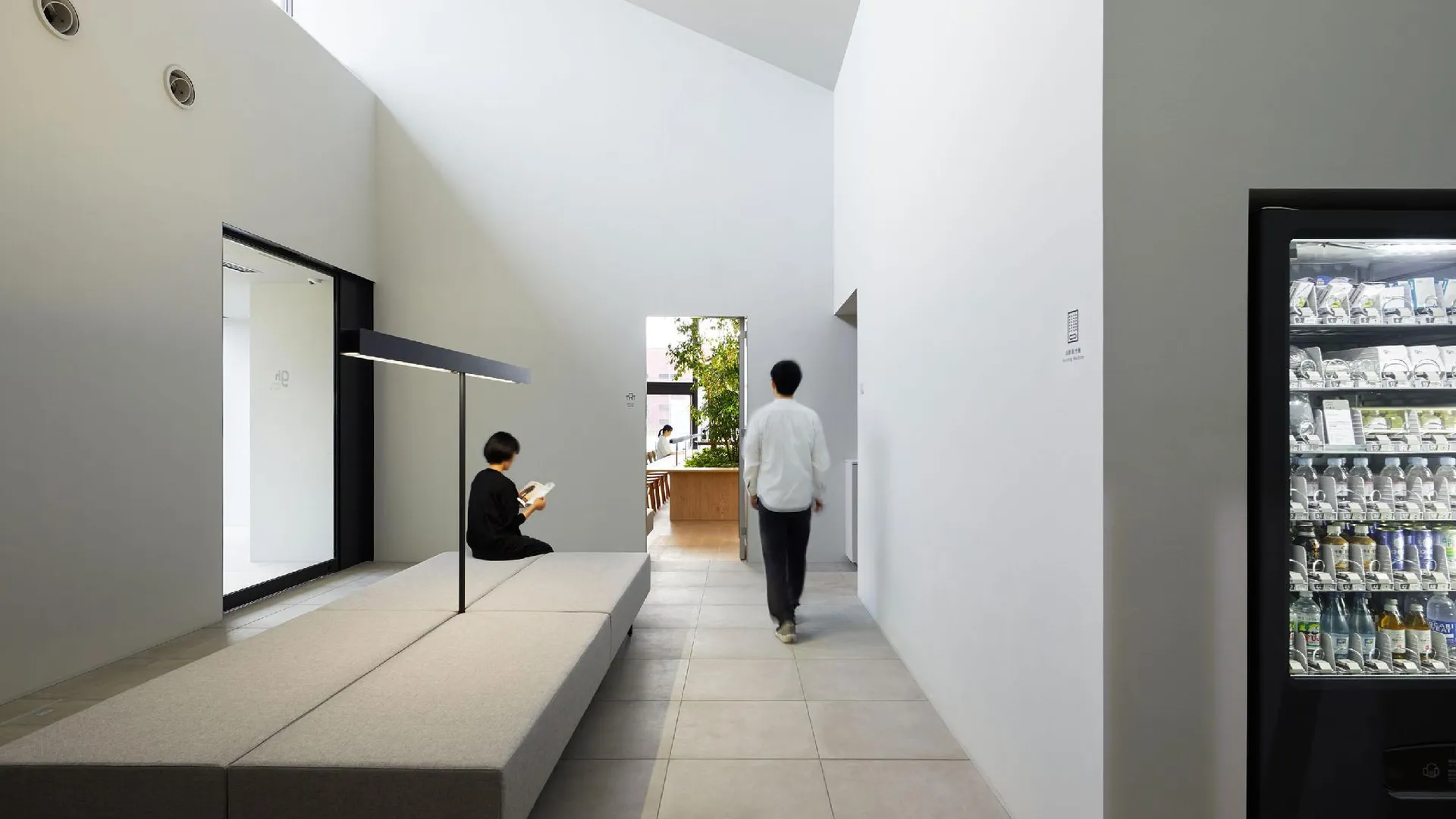 후쿠오카 9h 나인아워즈 하카타 스테이션 1성급 호텔 수영장