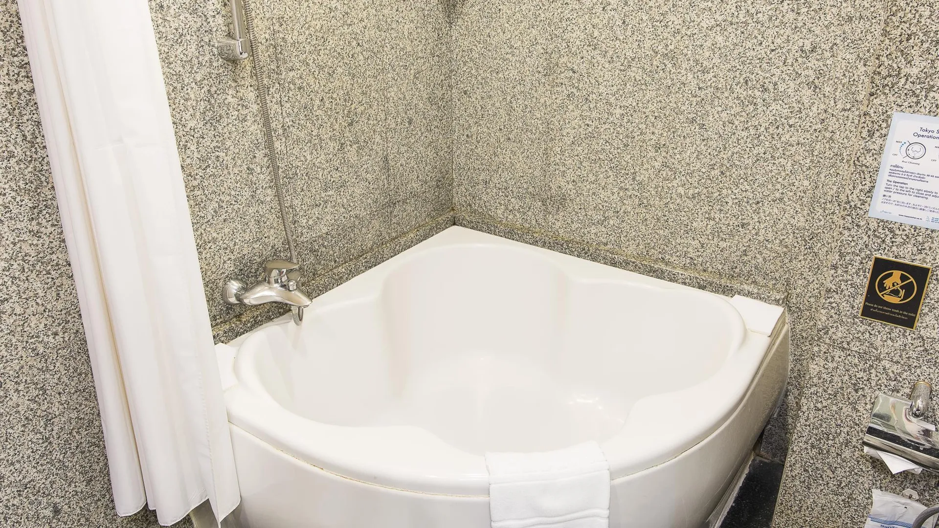 방콕 마제스틱 스위트 호텔 3성급 호텔 레스토랑