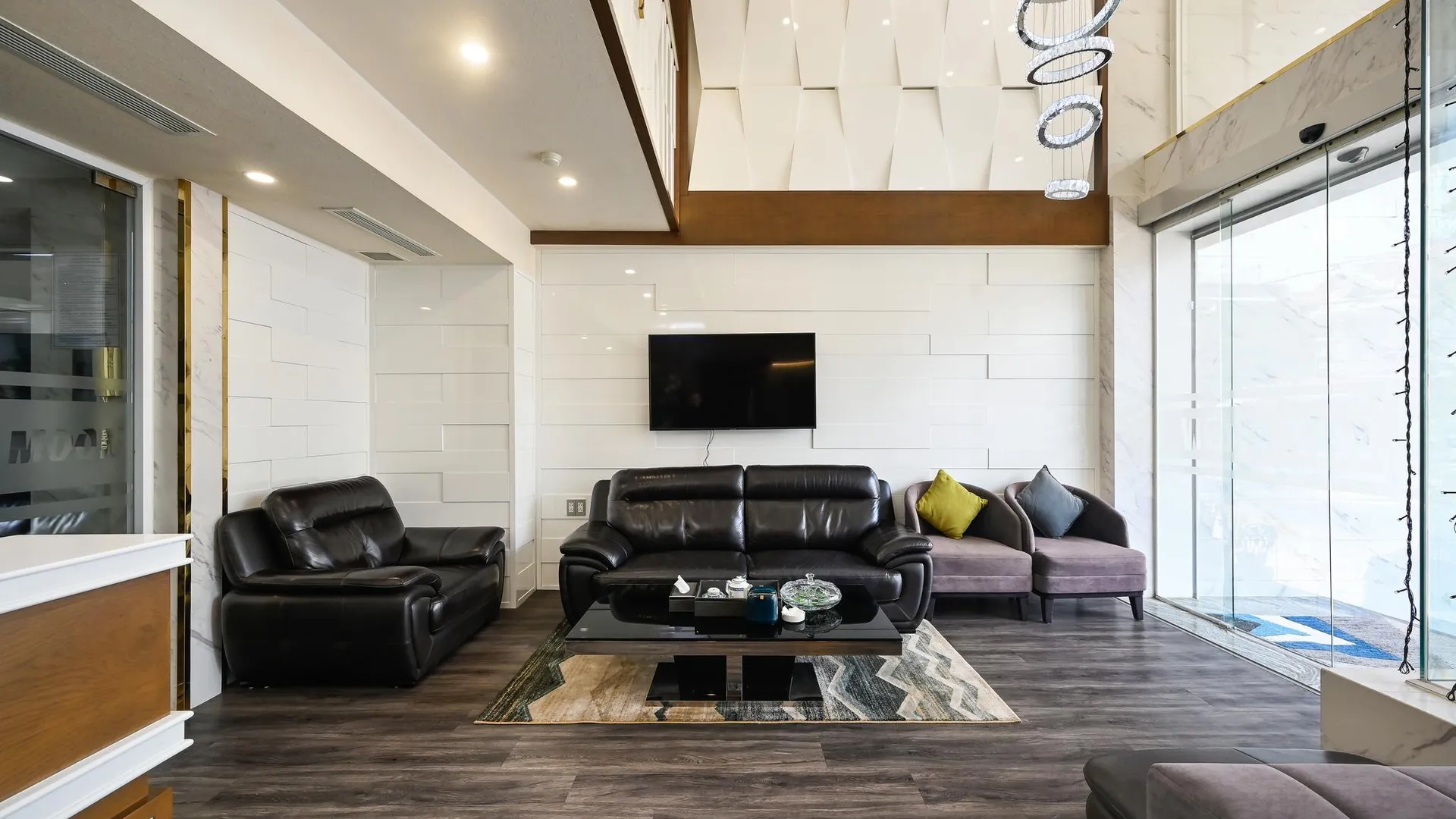 호치민 더 문 2 호텔 2성급 호텔 전망